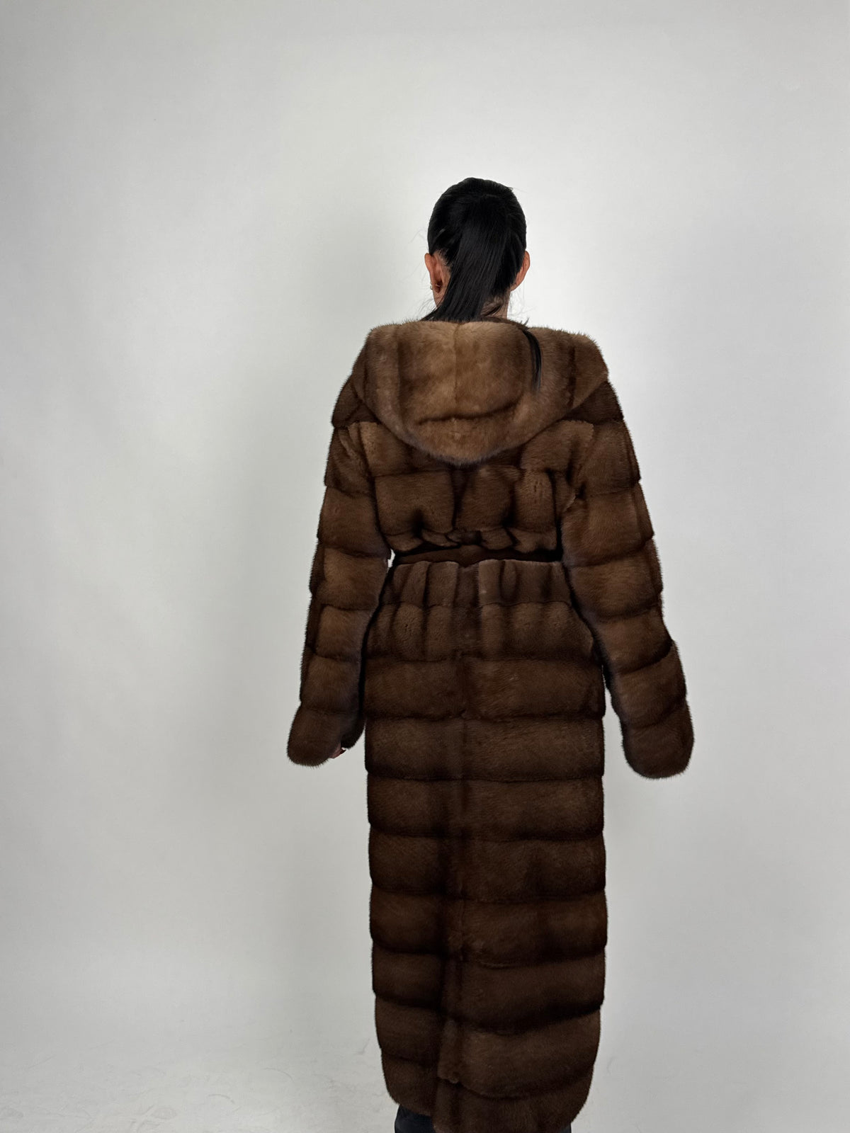 Cappotto in visone N735
