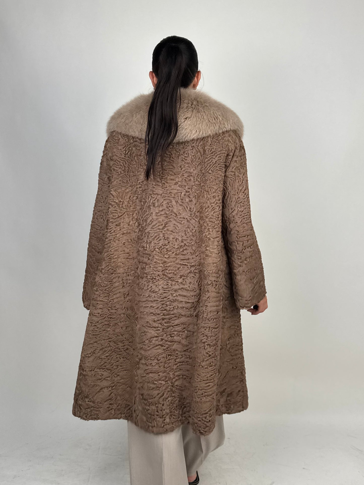 Cappotto in astrakan N78