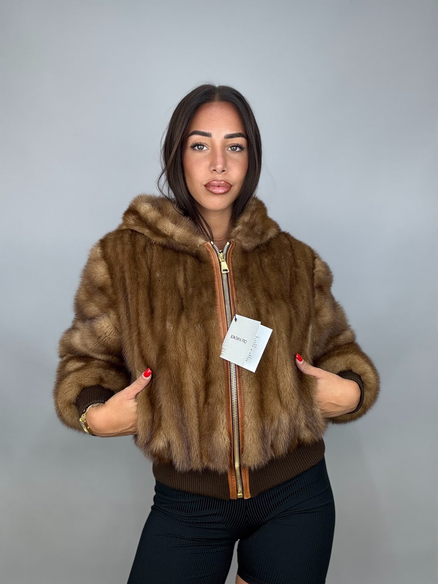 Bomber in visone
