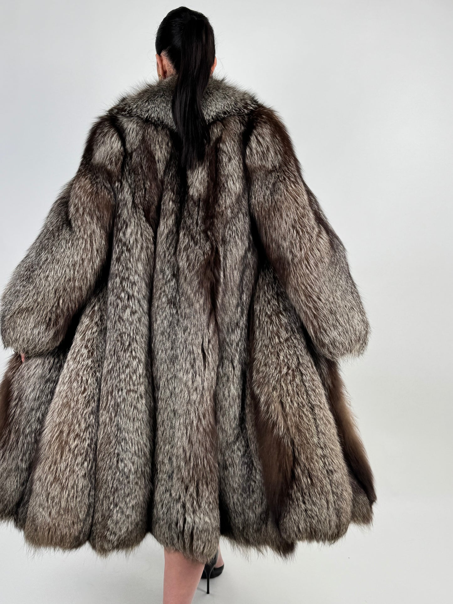 Cappotto in volpe argentata N484