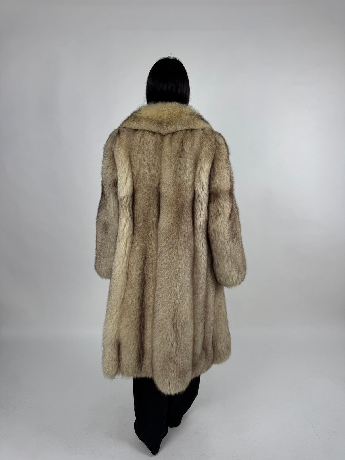 Cappotto in volpe della groenlandia N840