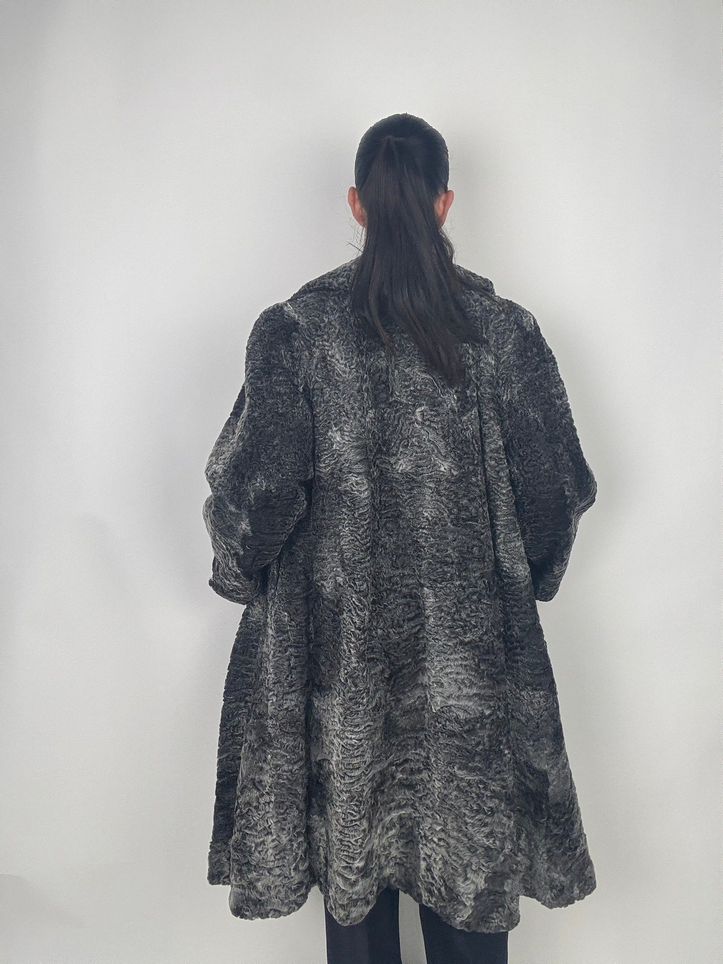 Cappotto in astrakan N71
