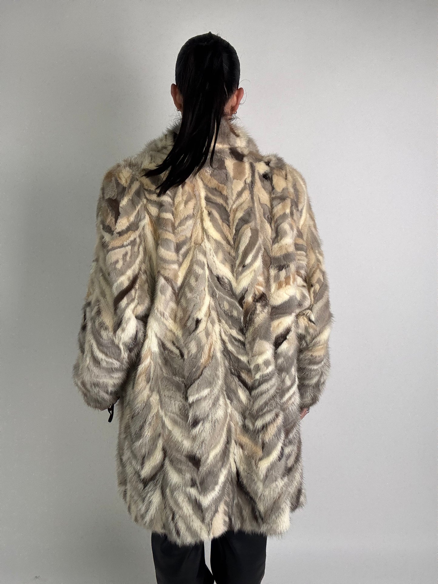 Cappotto in visone N544