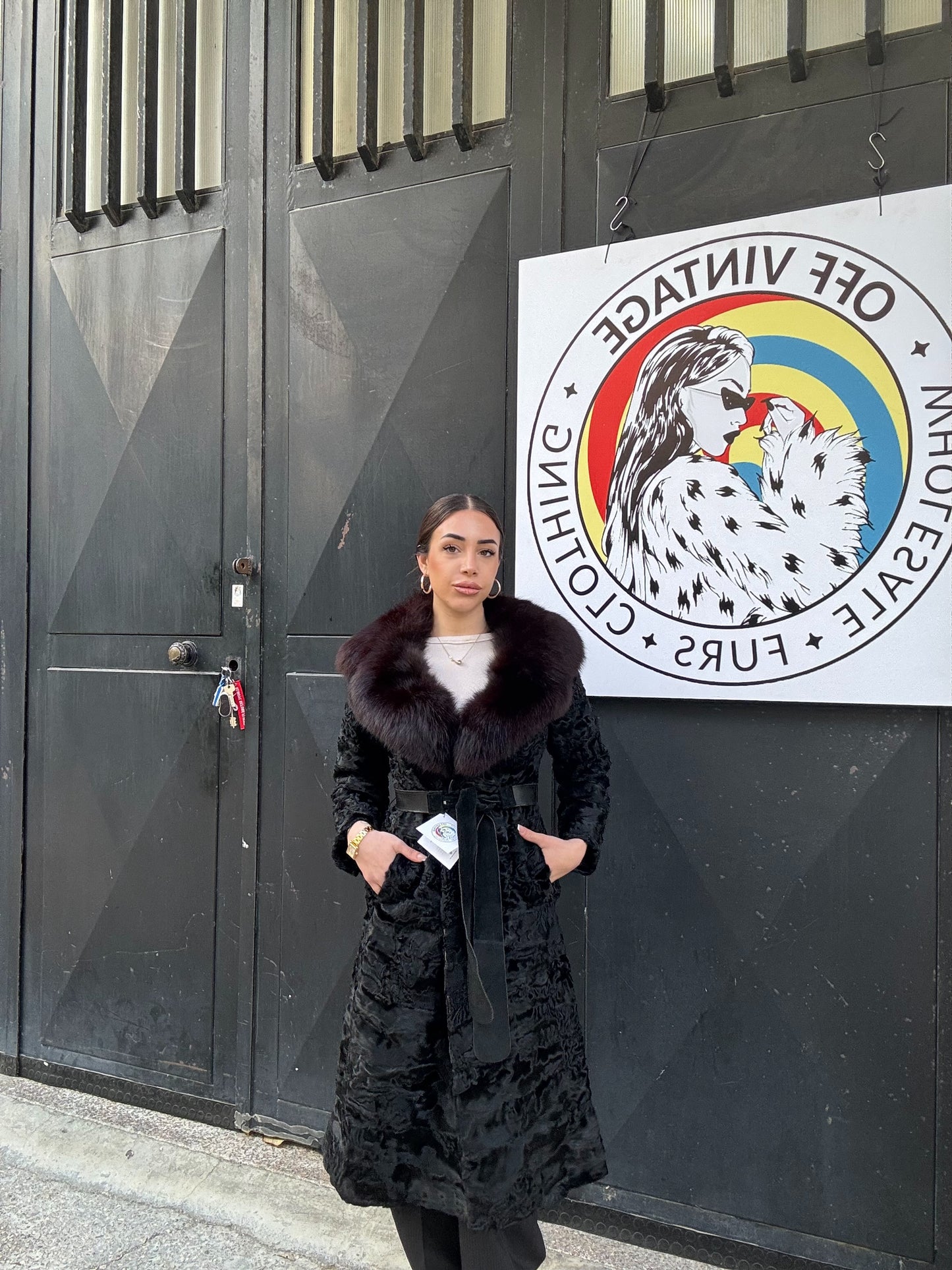 Cappotto in astrakan e volpe