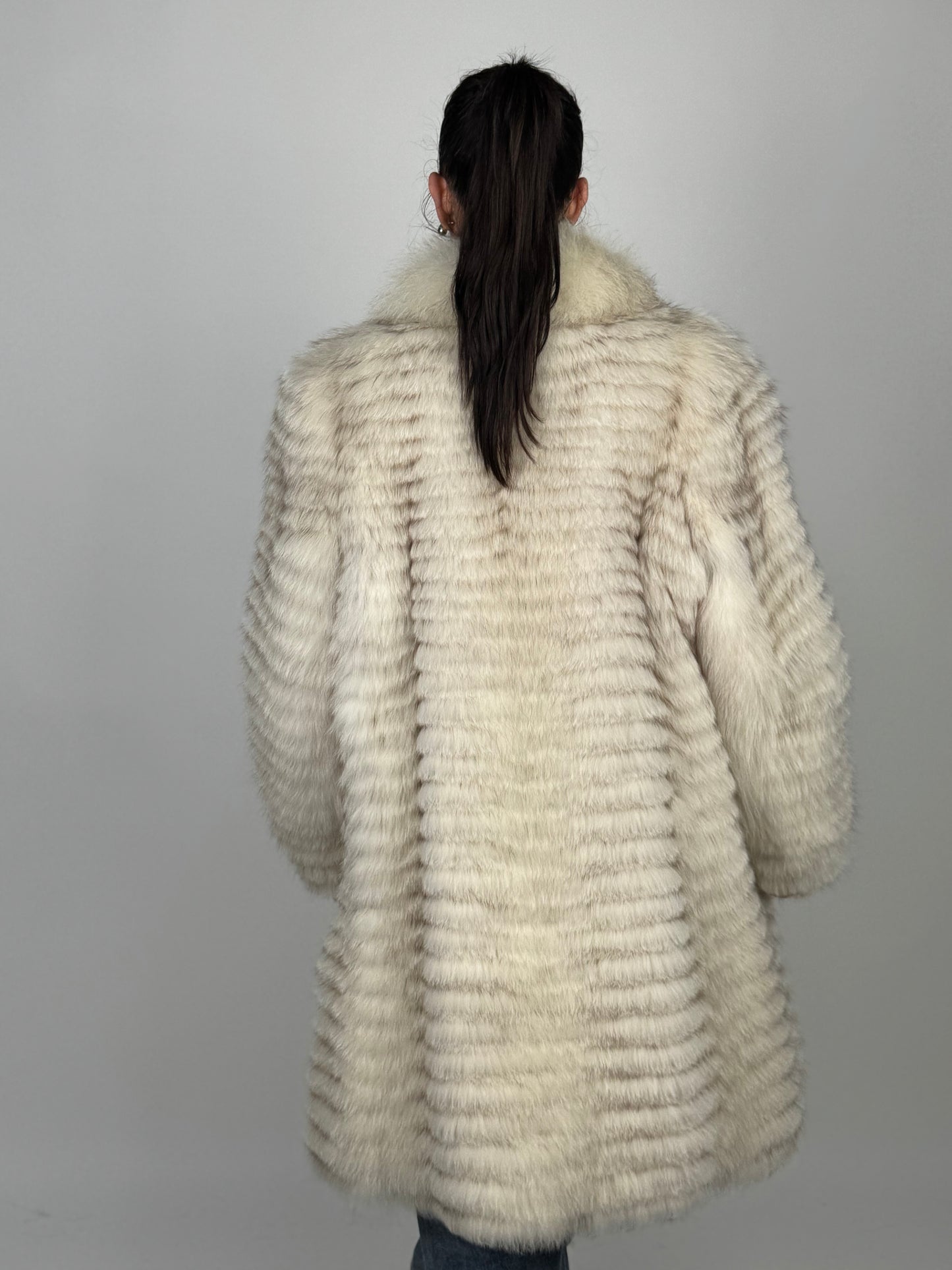 Cappotto in volpe della groenlandia N583