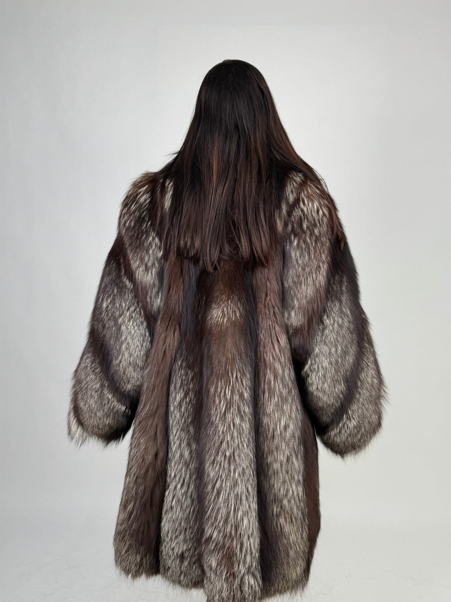 Cappotto in volpe argentata N46