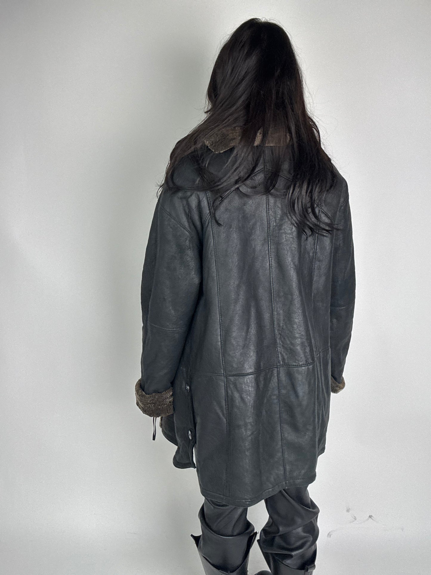 Shearling coat N194