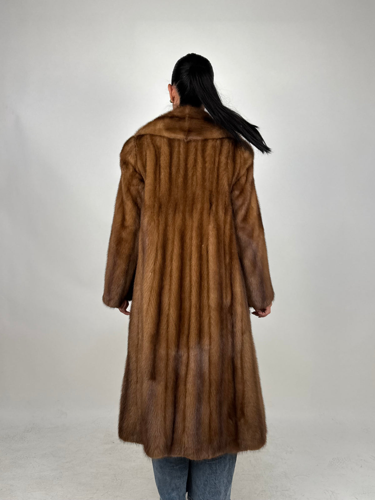Cappotto in visone N725
