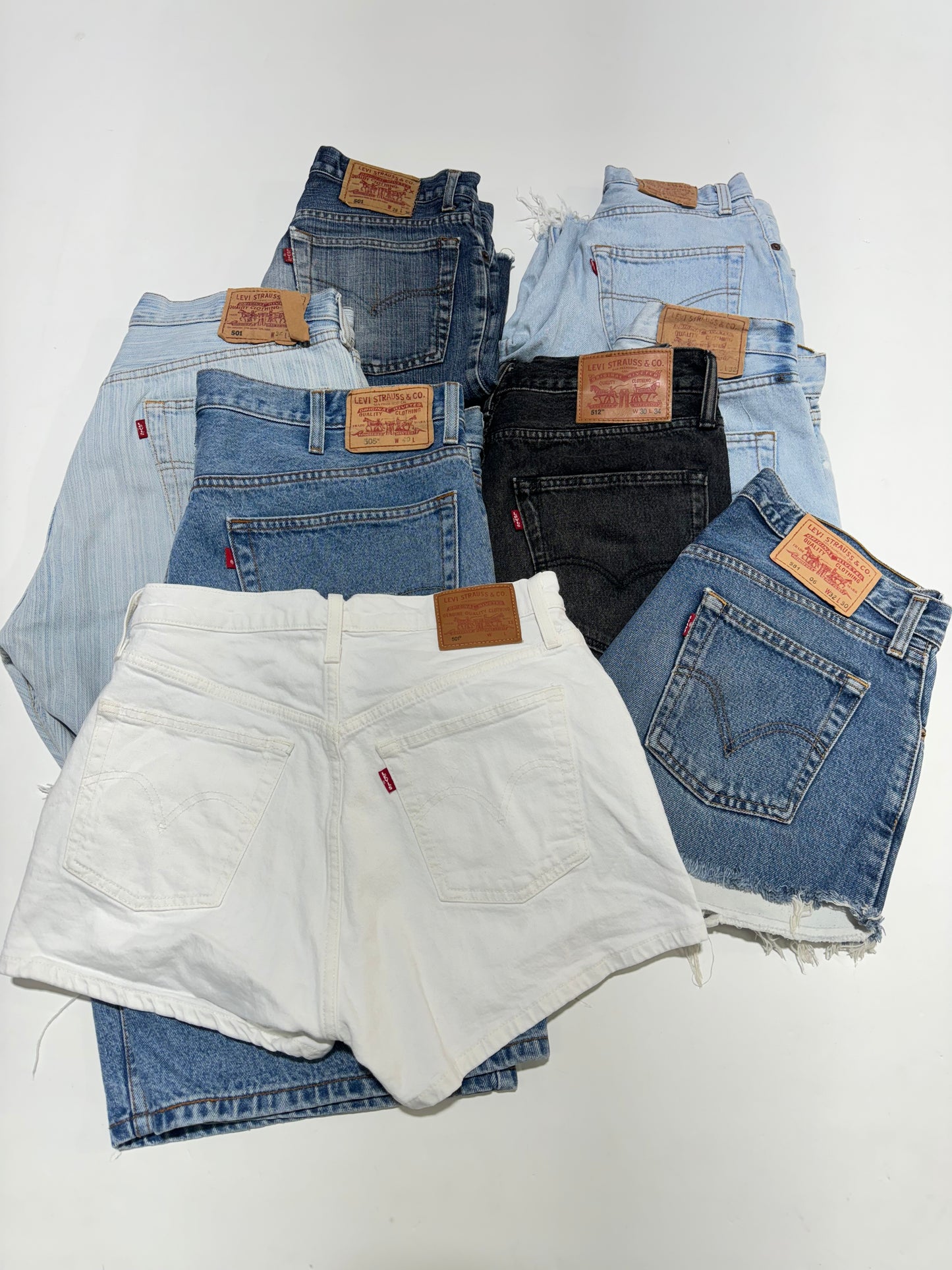 Box mix levi's shorts