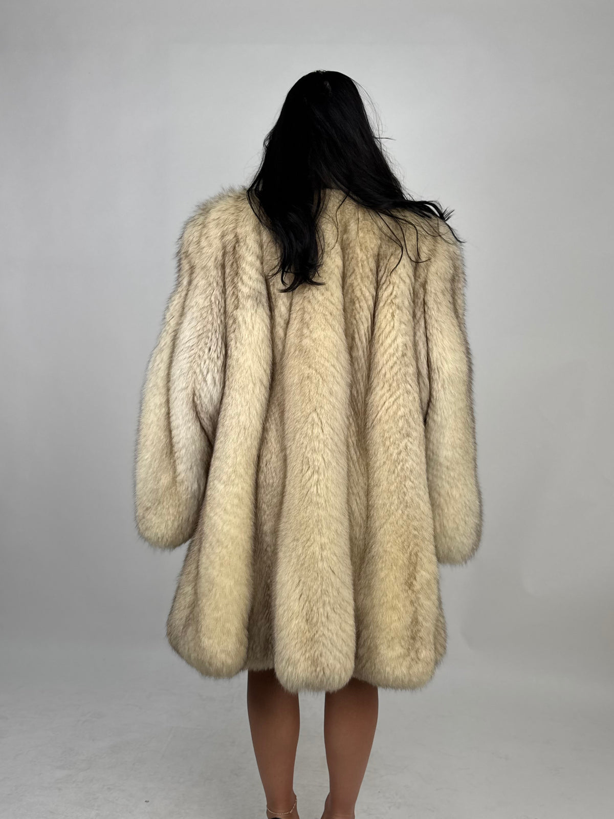Cappotto in volpe della groenlandia N771