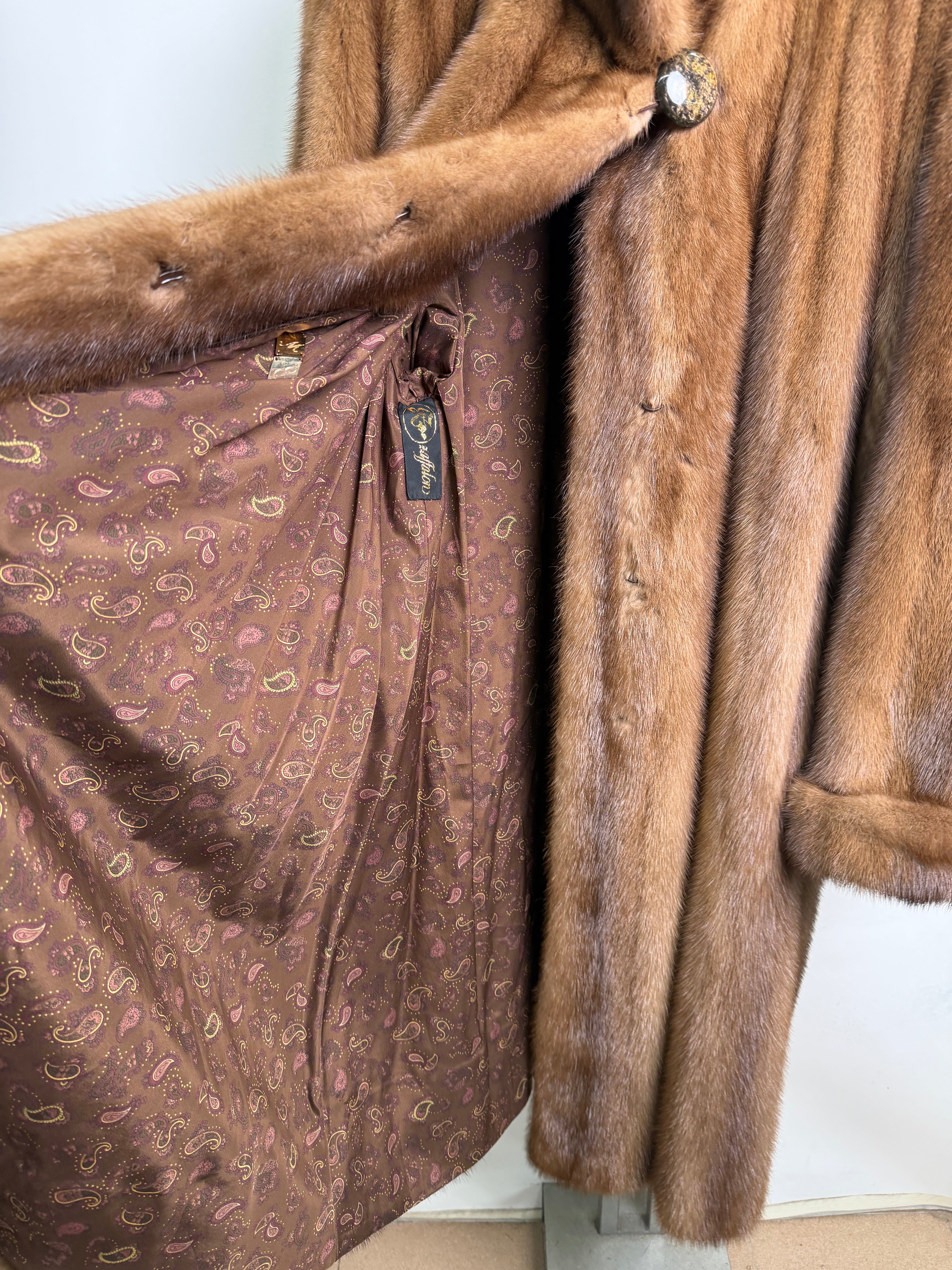 Cappotto in visone N389