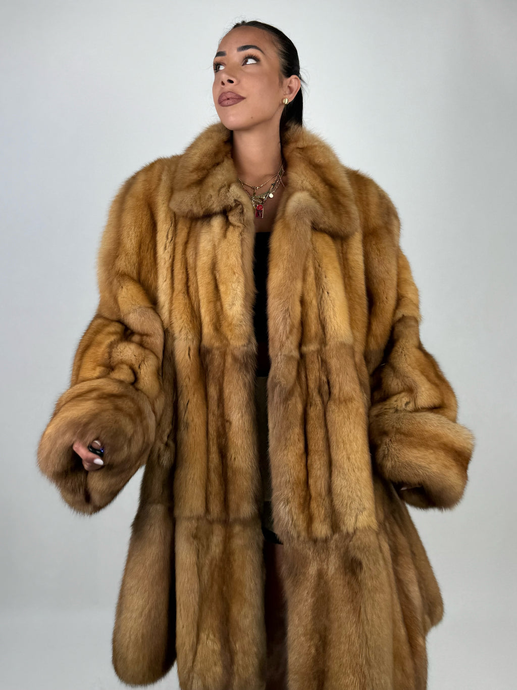 Cappotto in zibellino oro N758