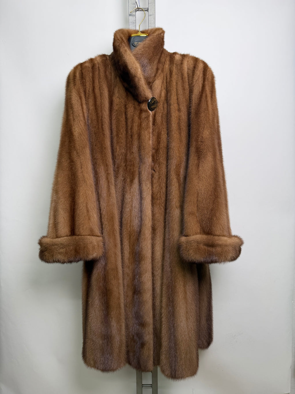 Cappotto in visone N389