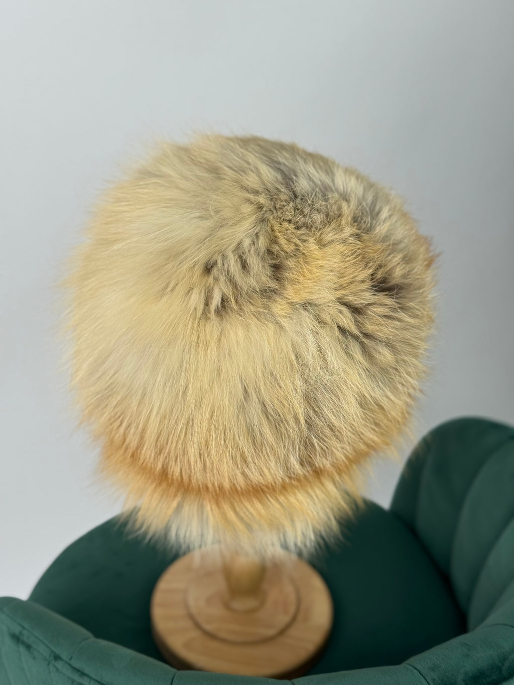 Cappello in volpe golden N94