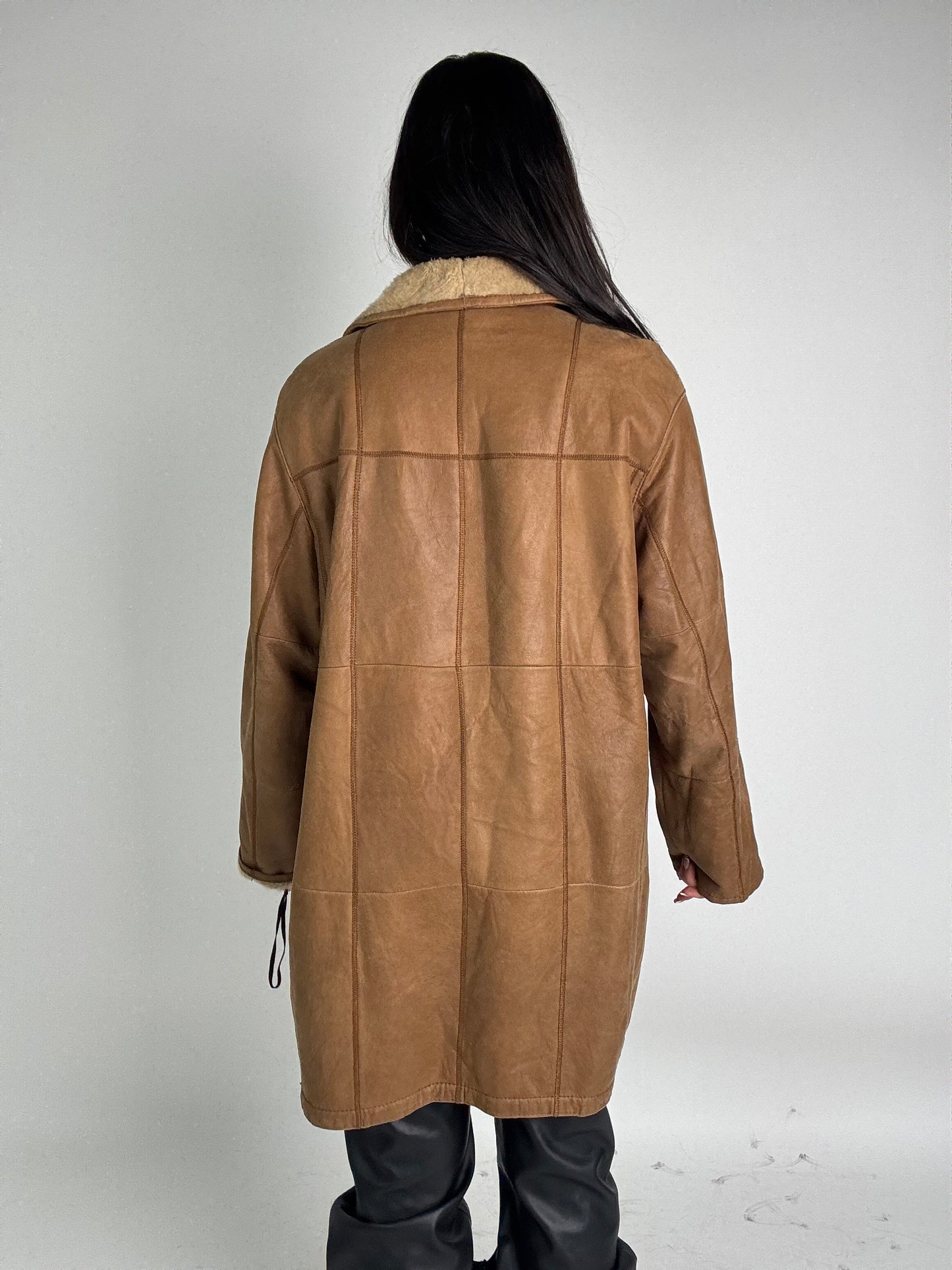 Shearling coat N212