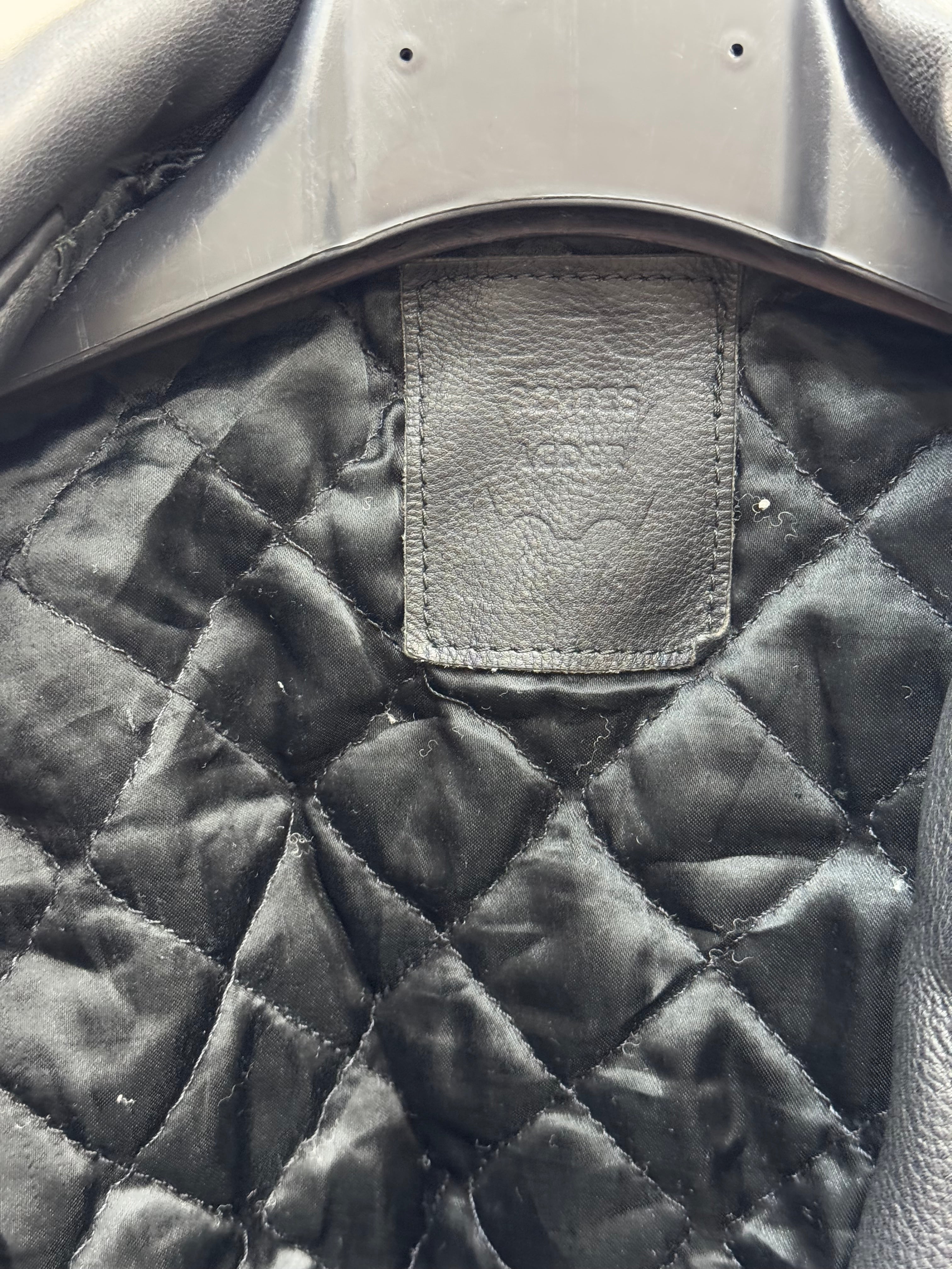 Chiodo in pelle