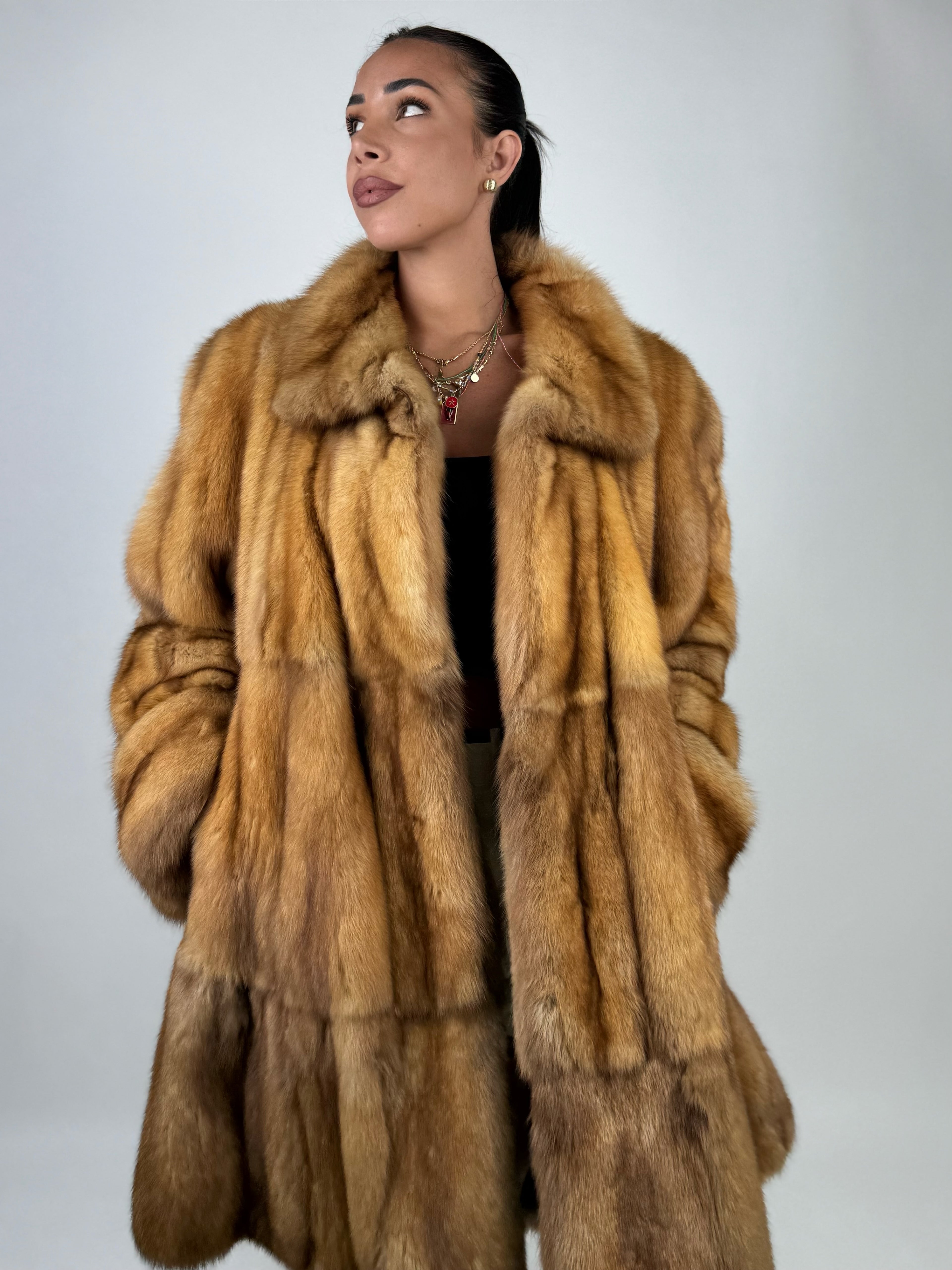 Cappotto in zibellino oro N758