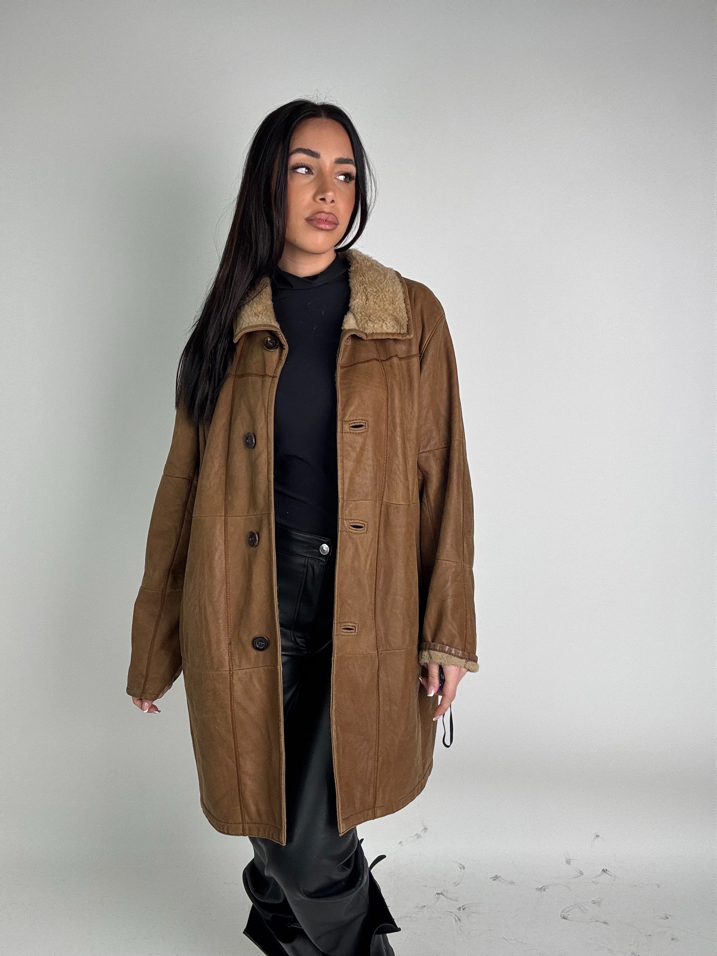 Shearling coat N212