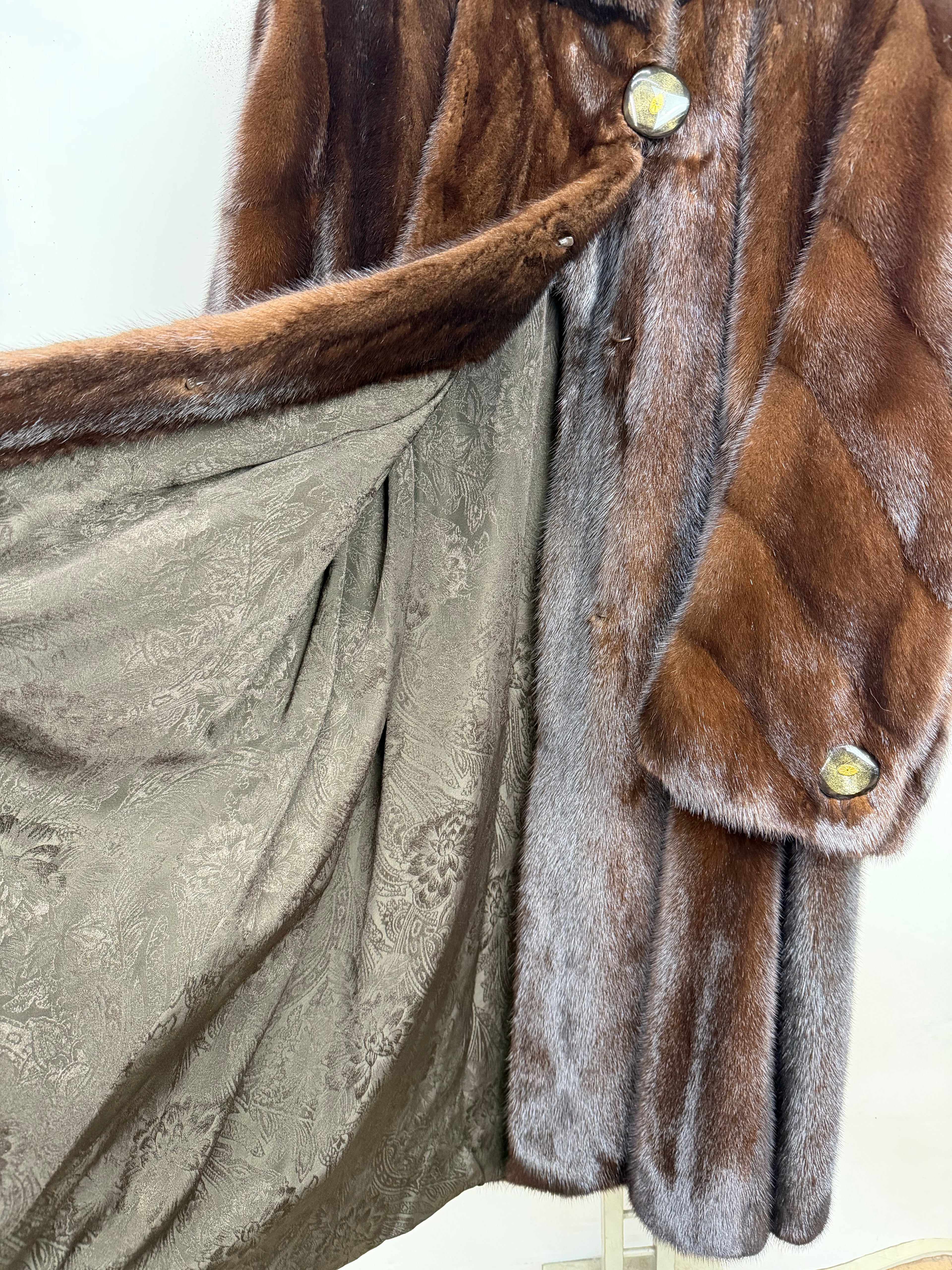 Cappotto in visone N652