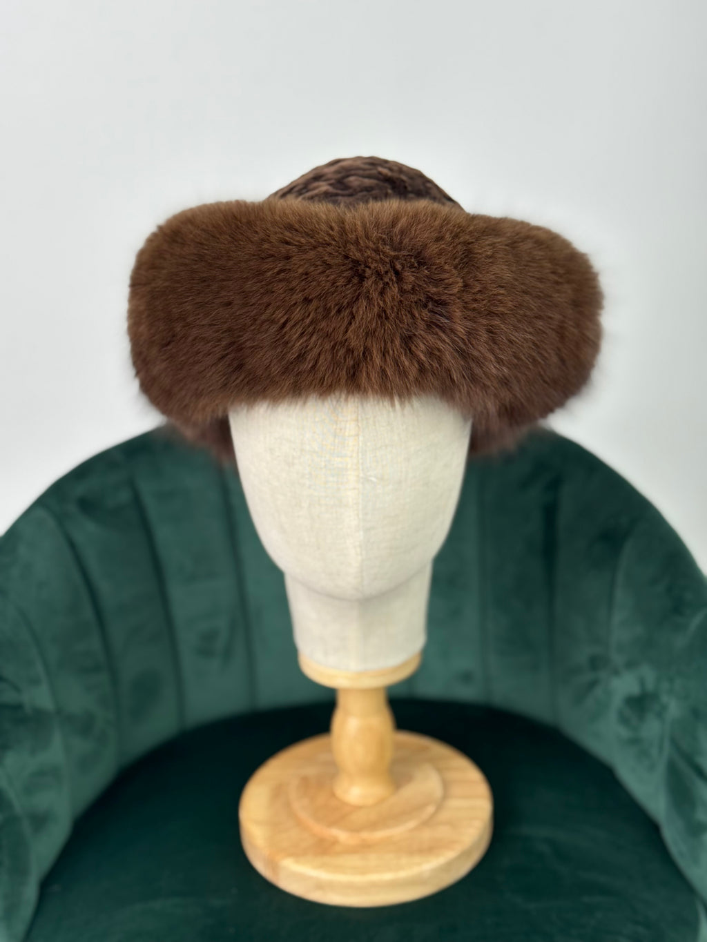 Cappello in volpe e astrakan N86
