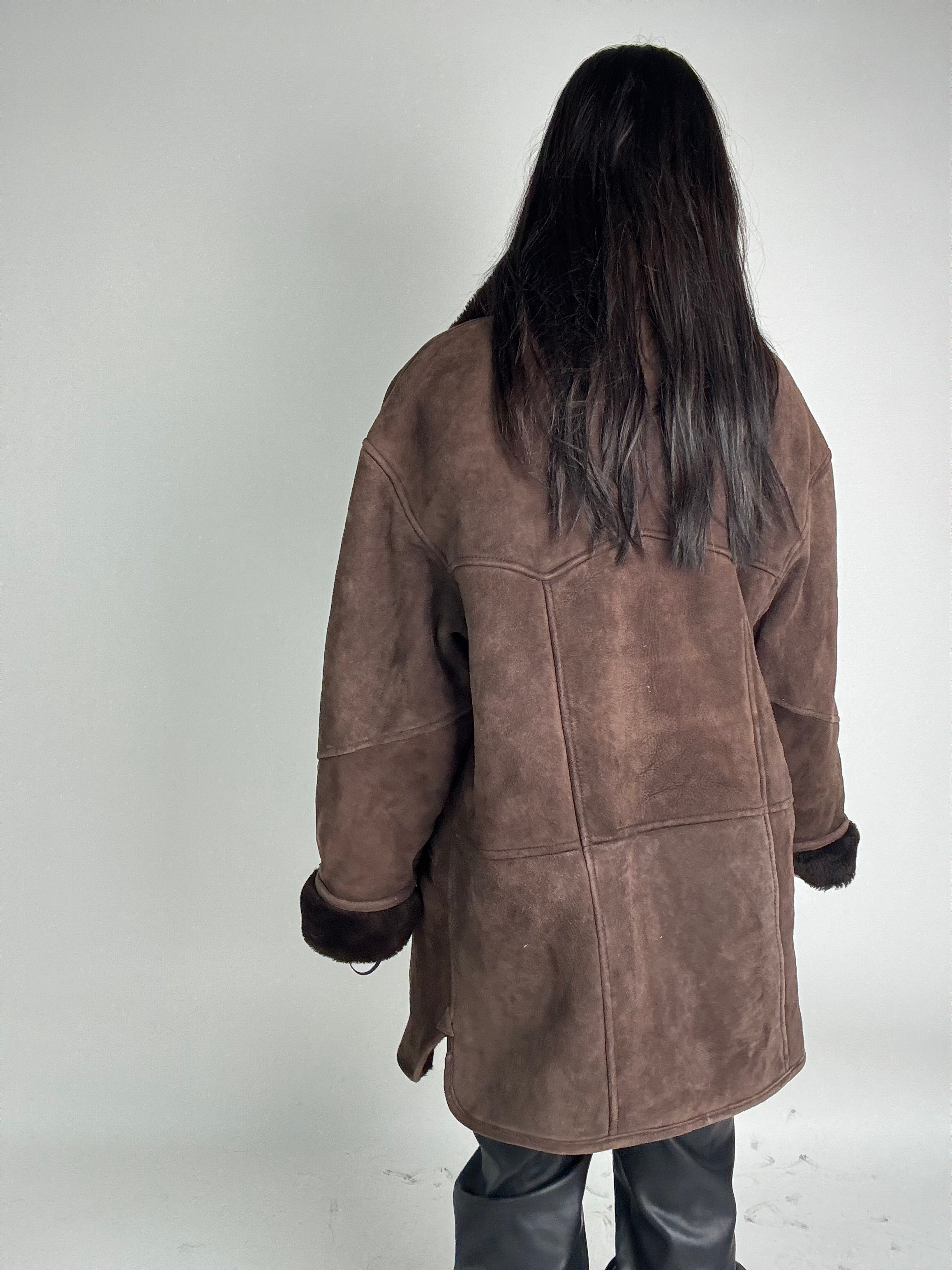 Shearling coat N209
