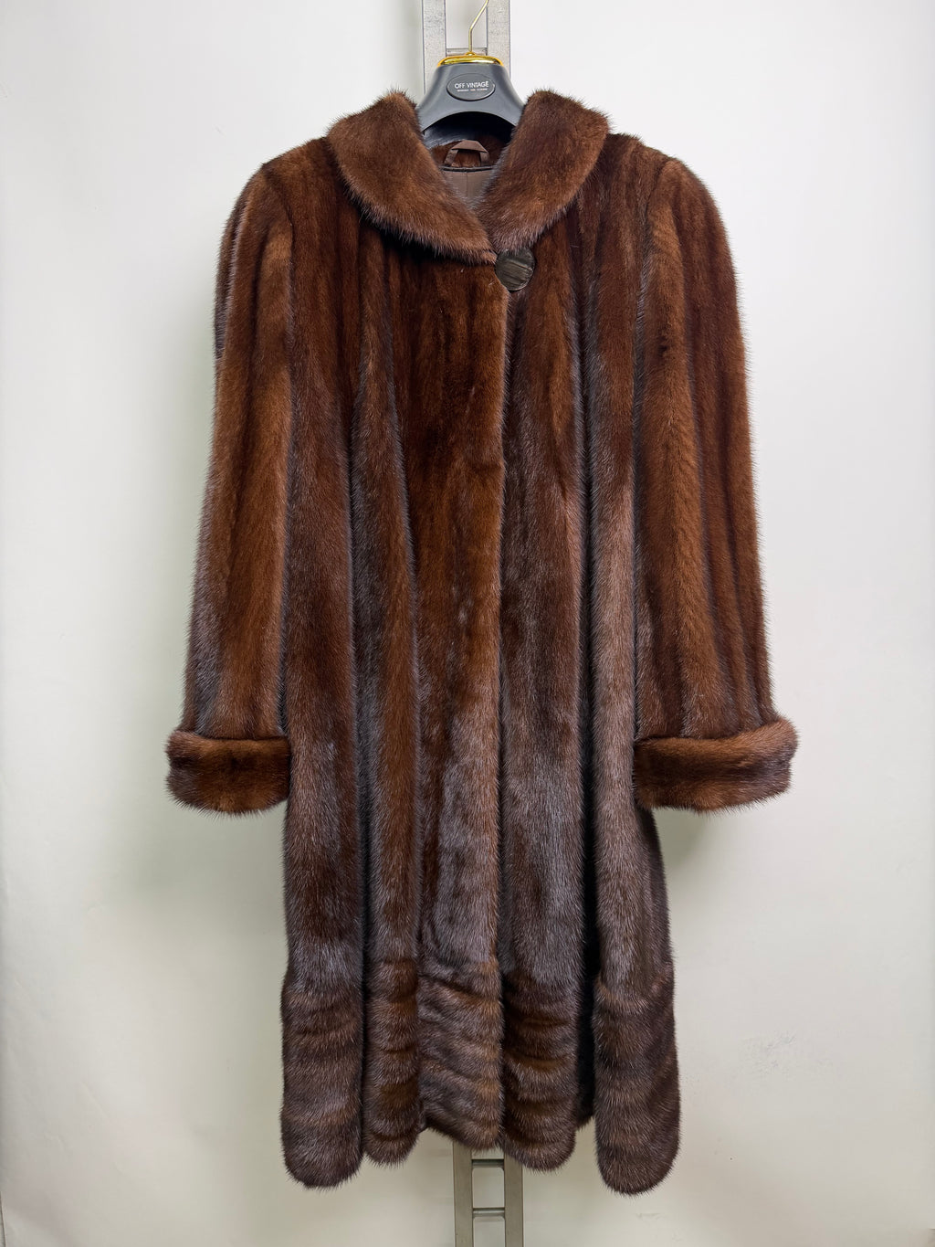 Cappotto in visone N388