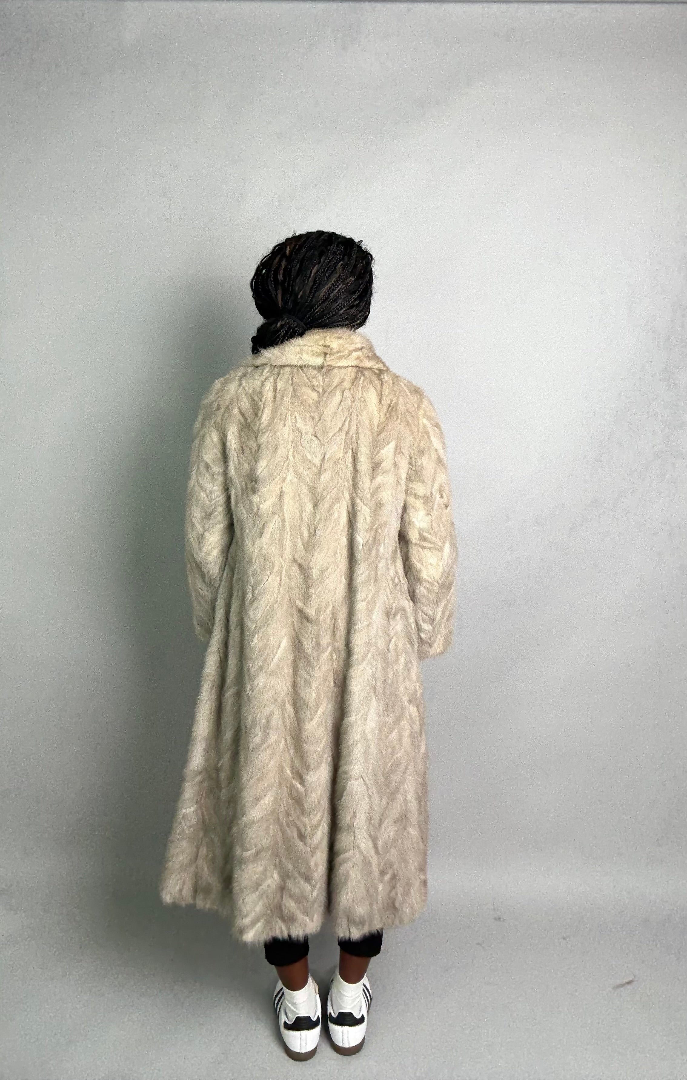 Cappotto in visone N355