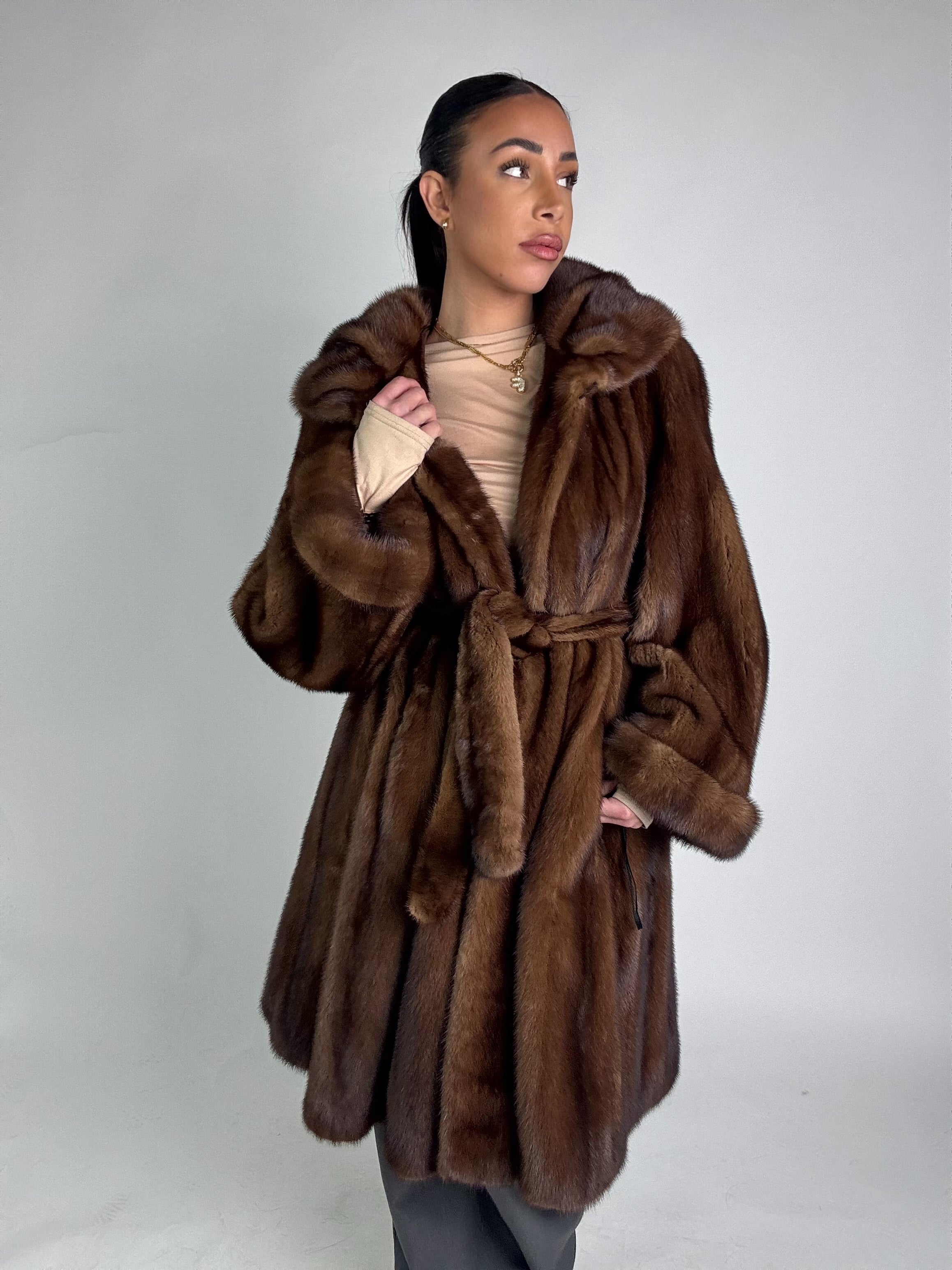 Cappotto in visone N427