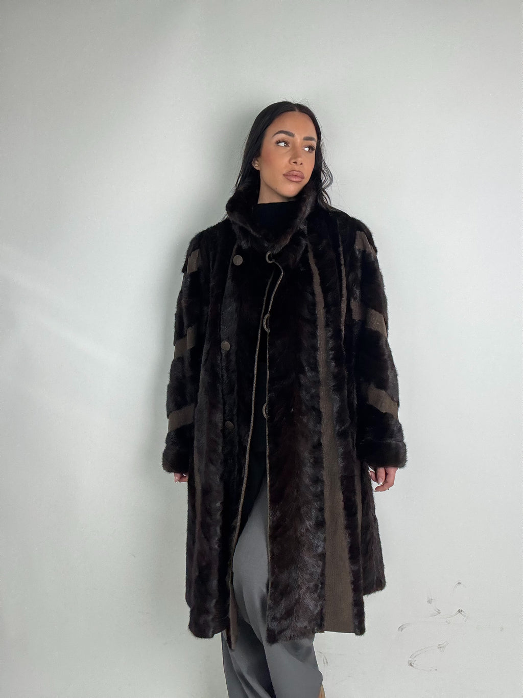 Cappotto in visone N489