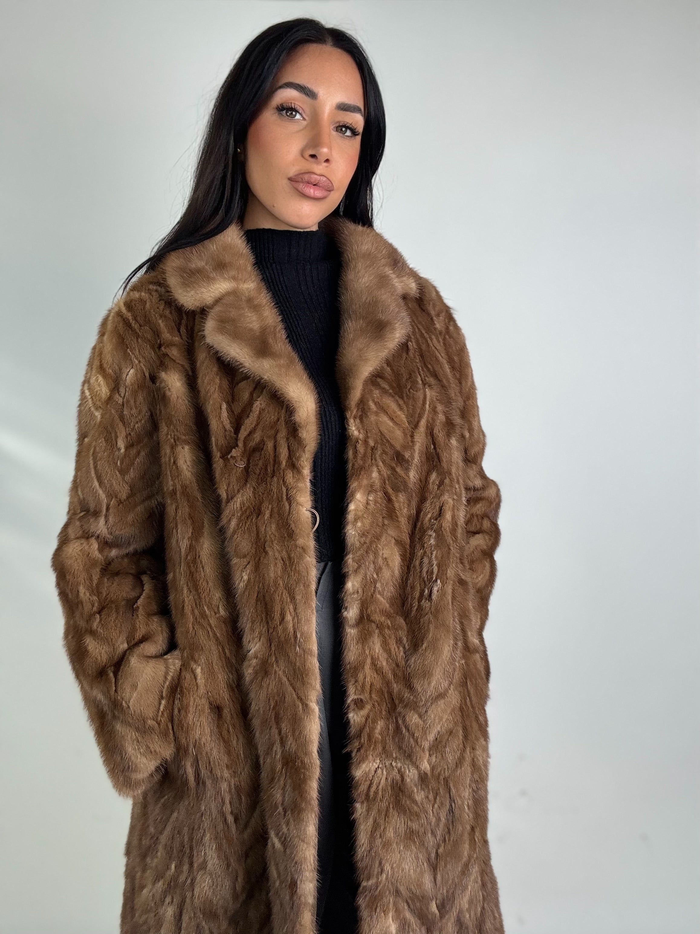 Cappotto in visone N490