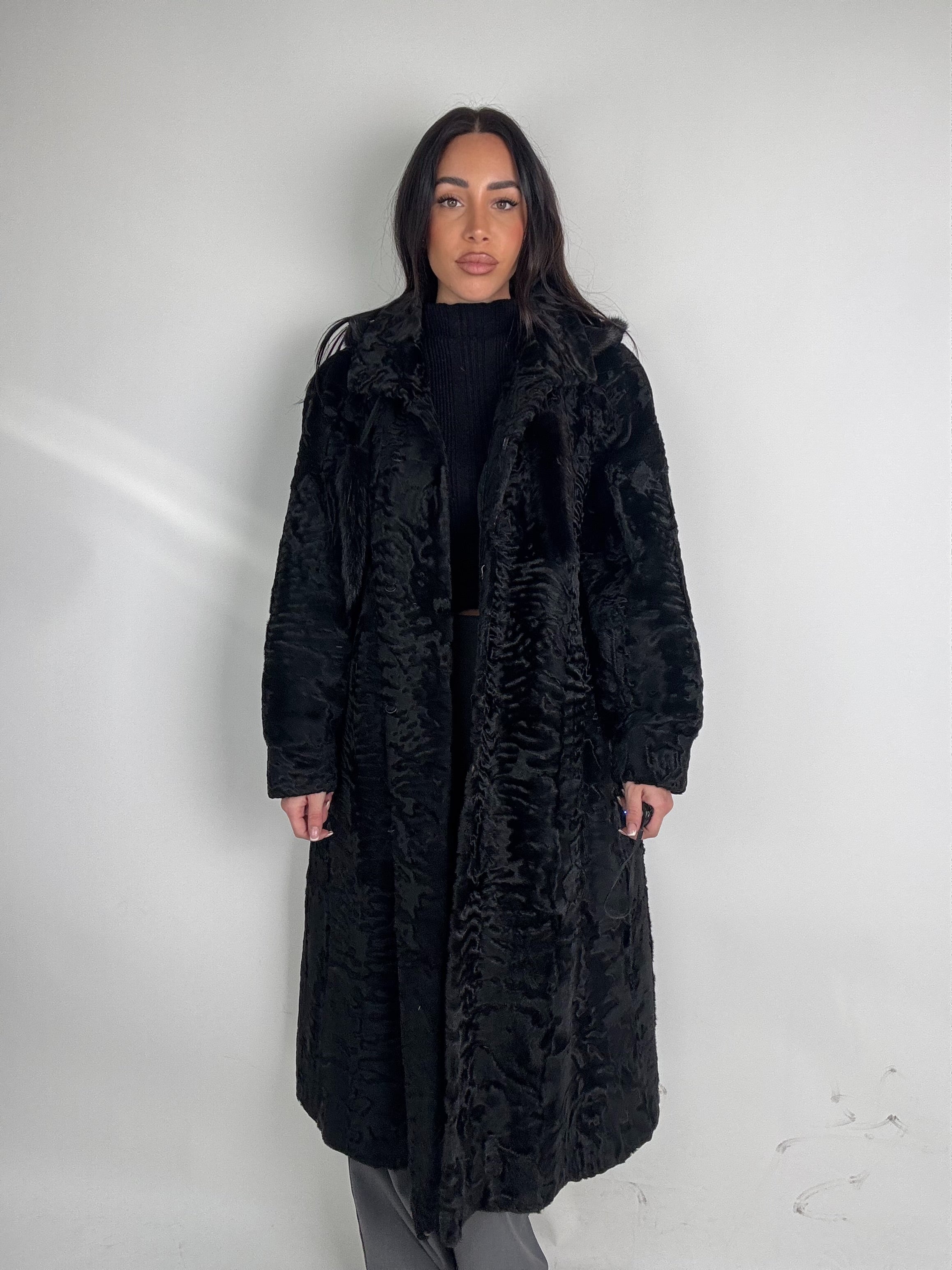 Cappotto in astrakan e volpe N52