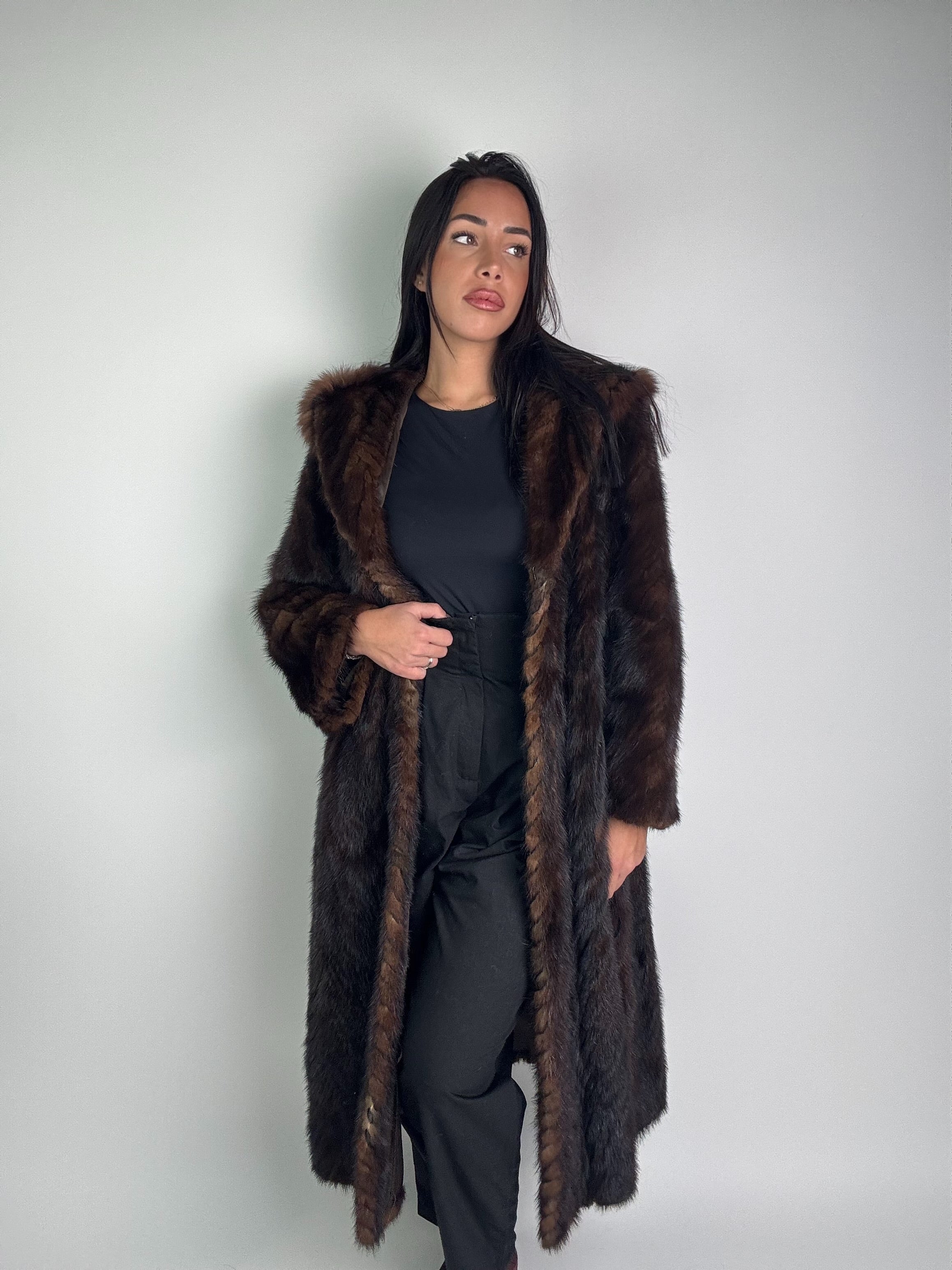 Cappotto in visone N373