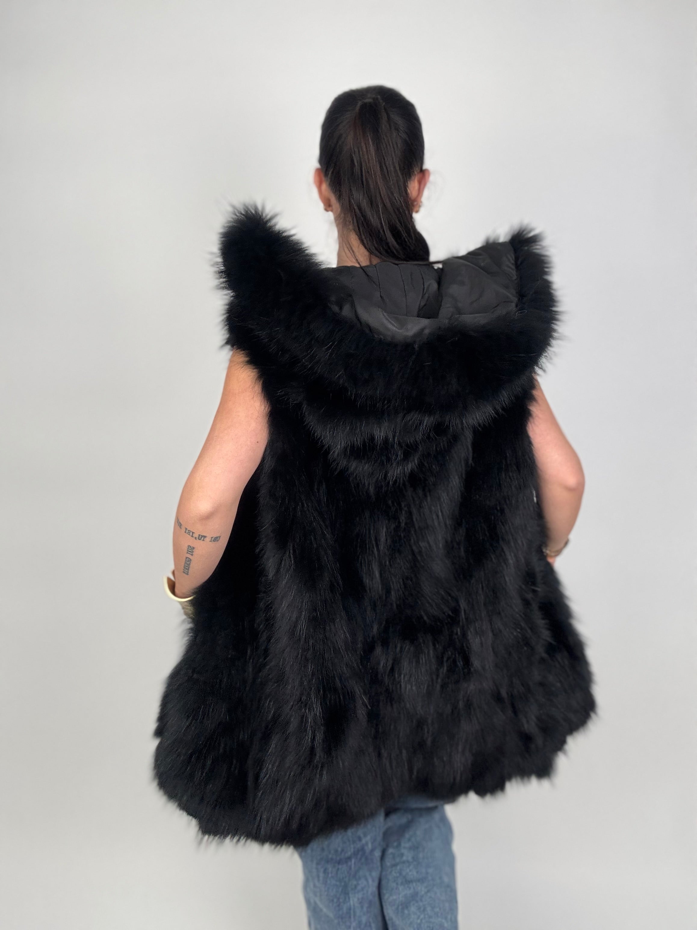 Smanicato in volpe total black N669