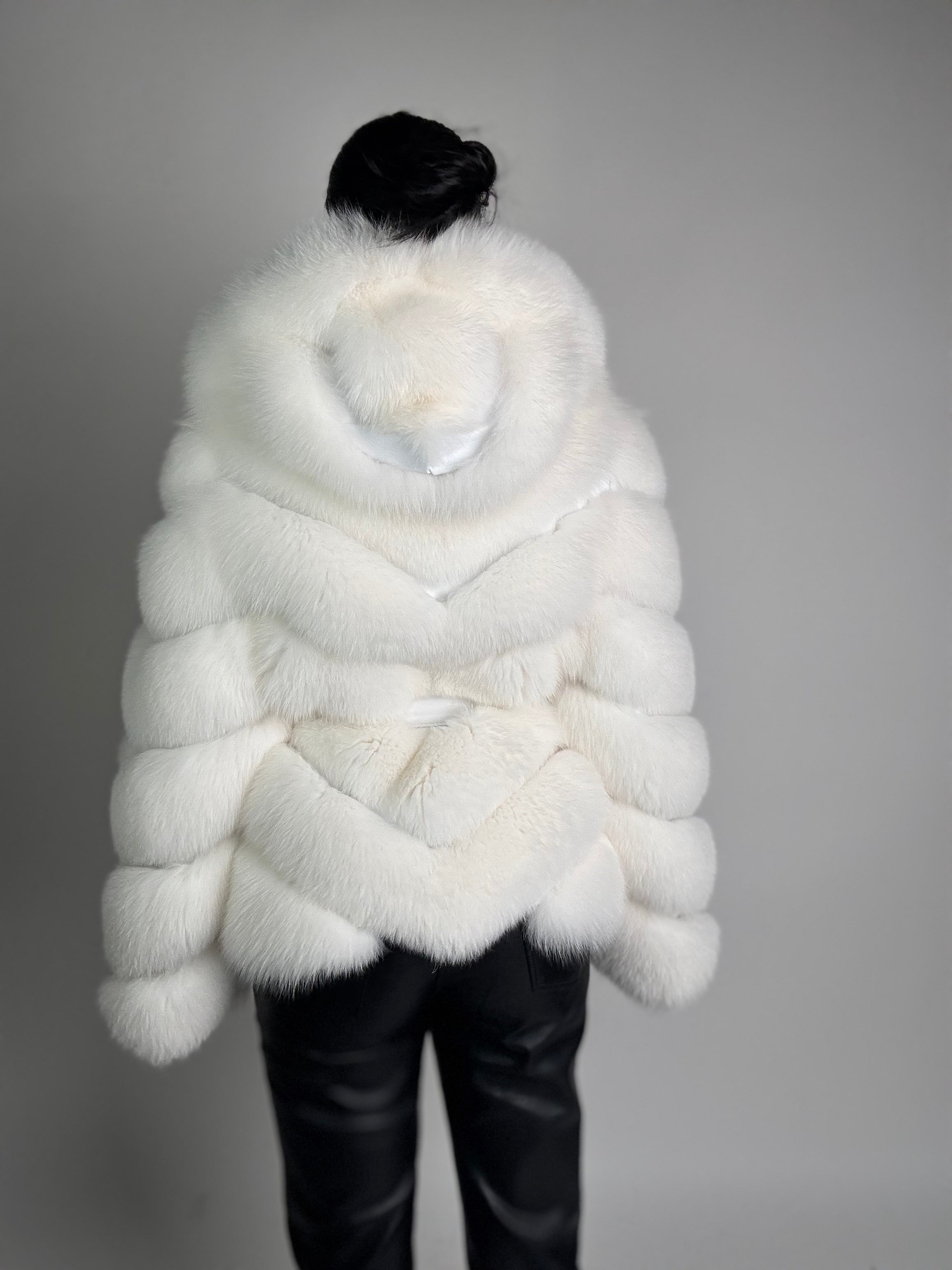 BonBon in volpe Shadow