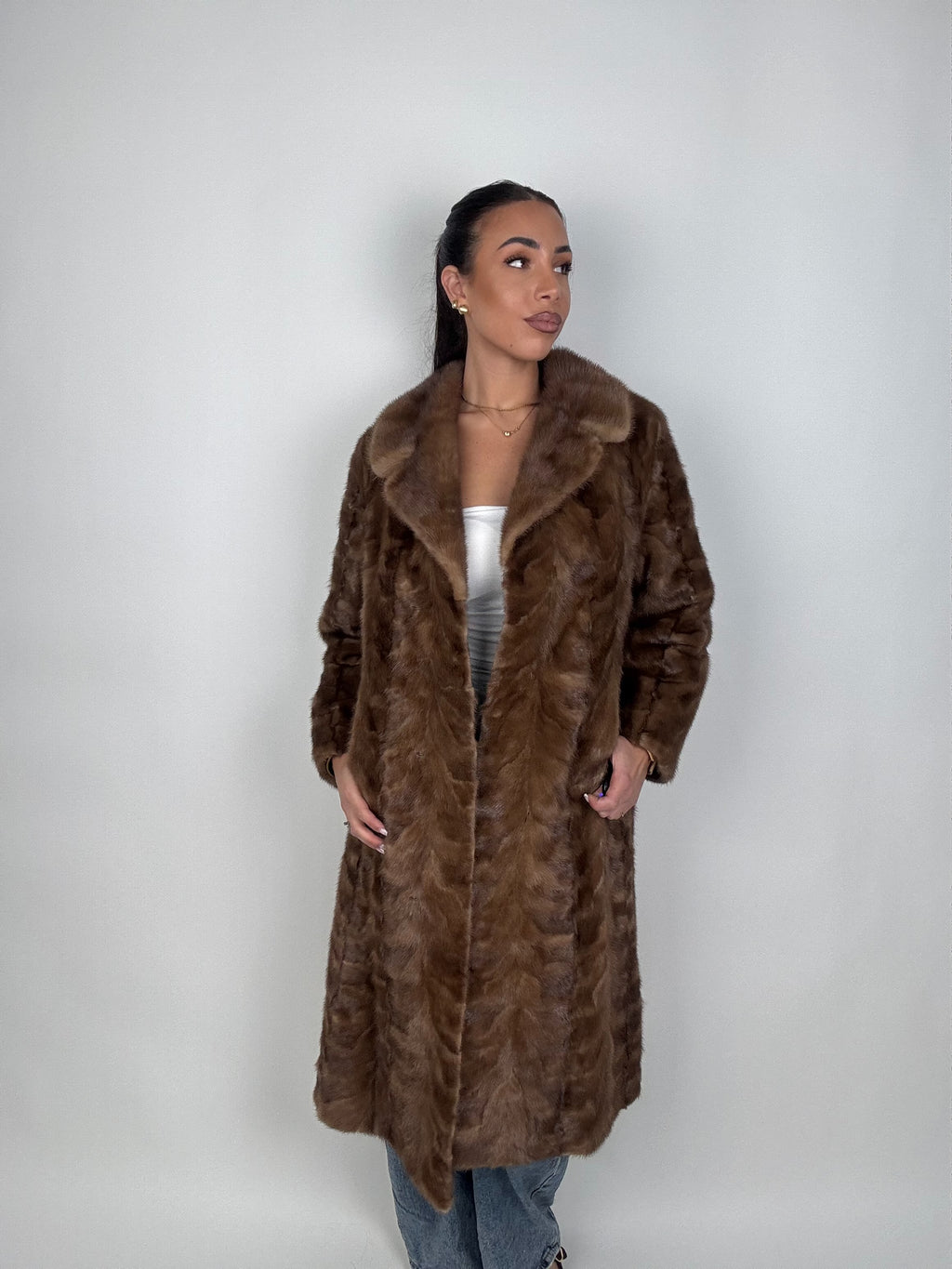 Cappotto in visone N659