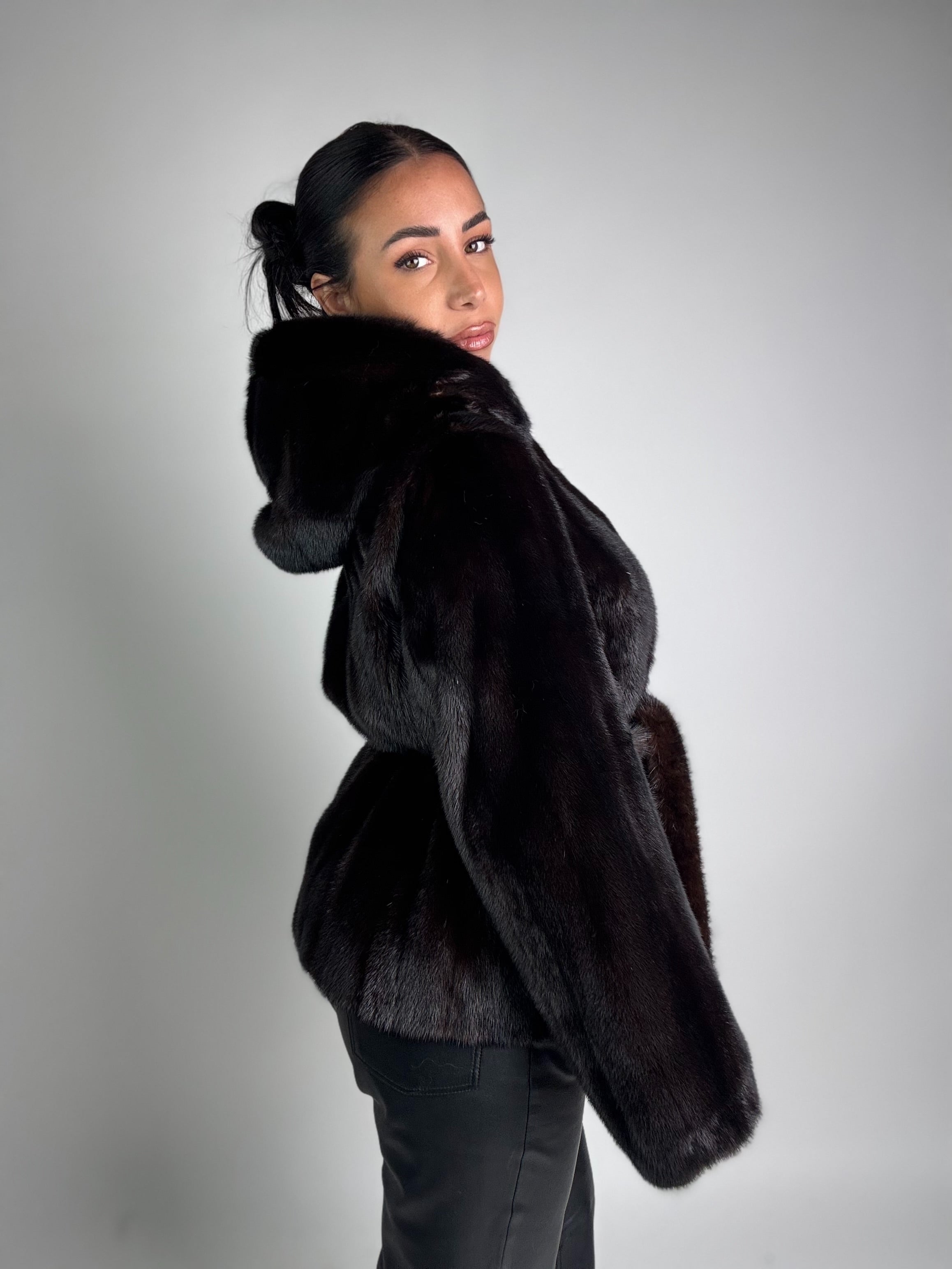 Giacca in visone cintura e cappuccio N113