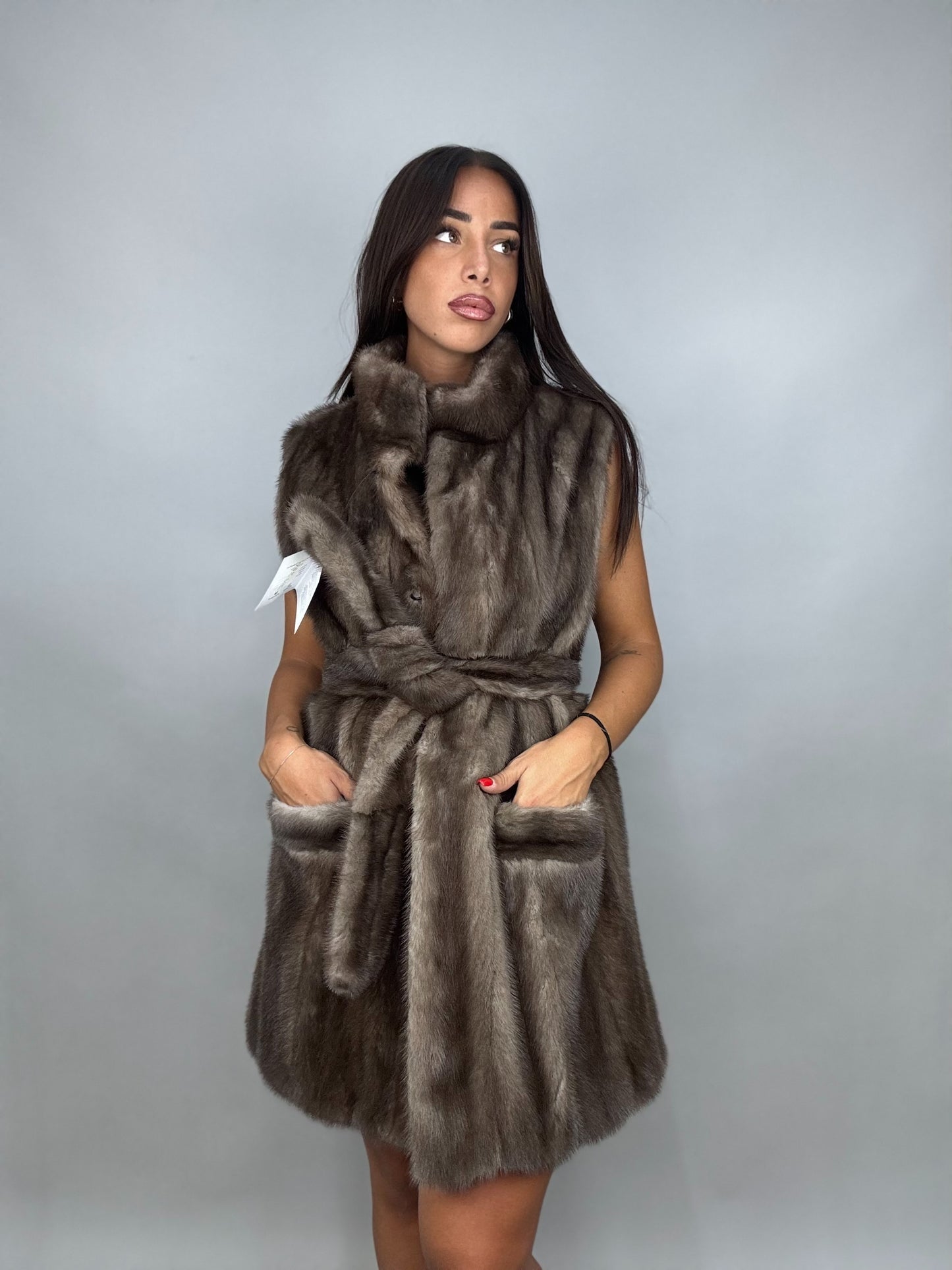 Mink sleeveless jacket