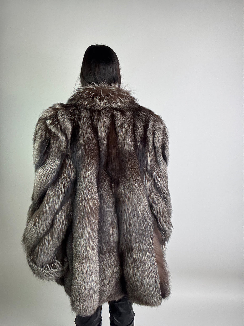 Giacca in volpe argentata N955