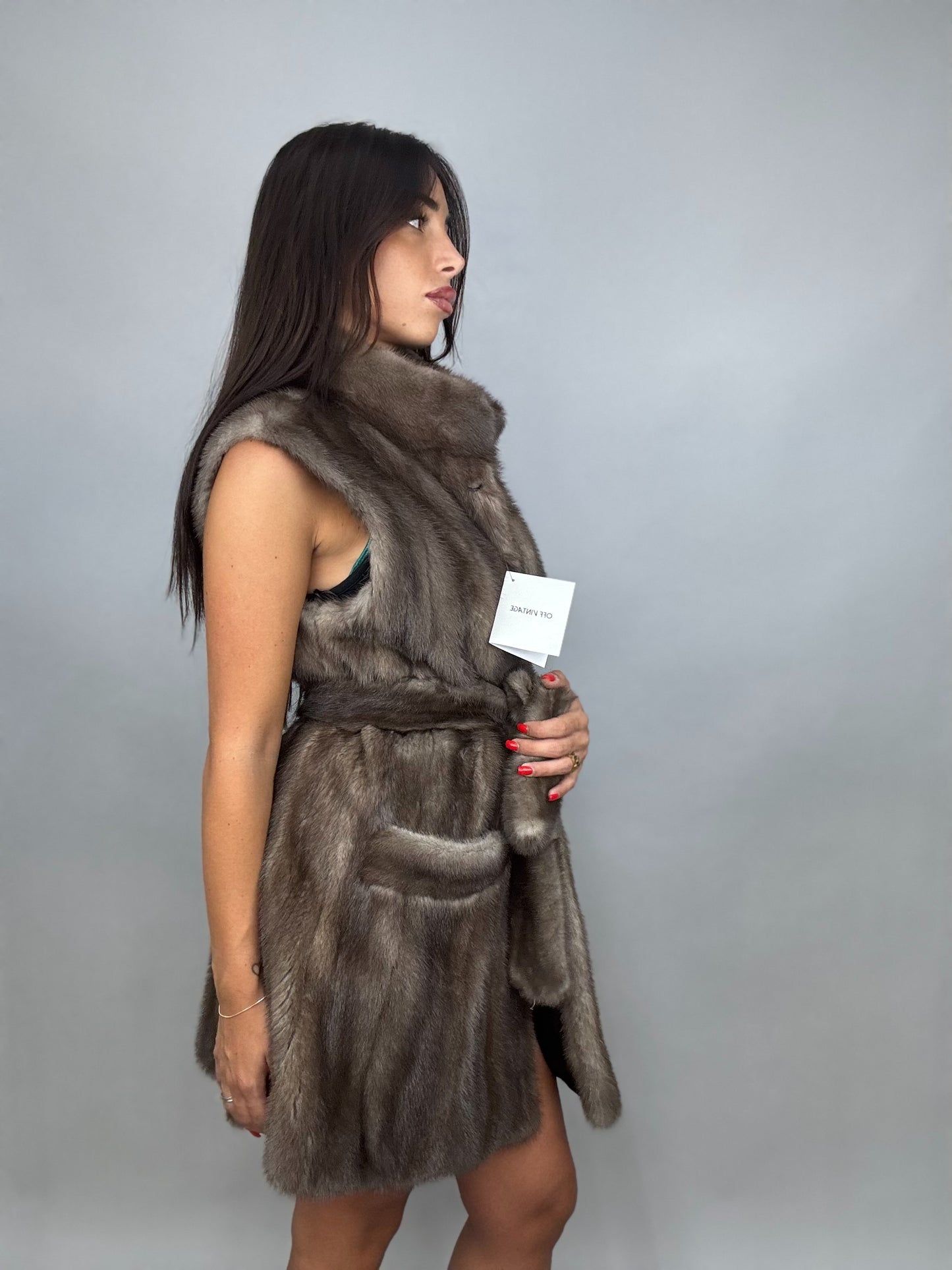 Mink sleeveless jacket