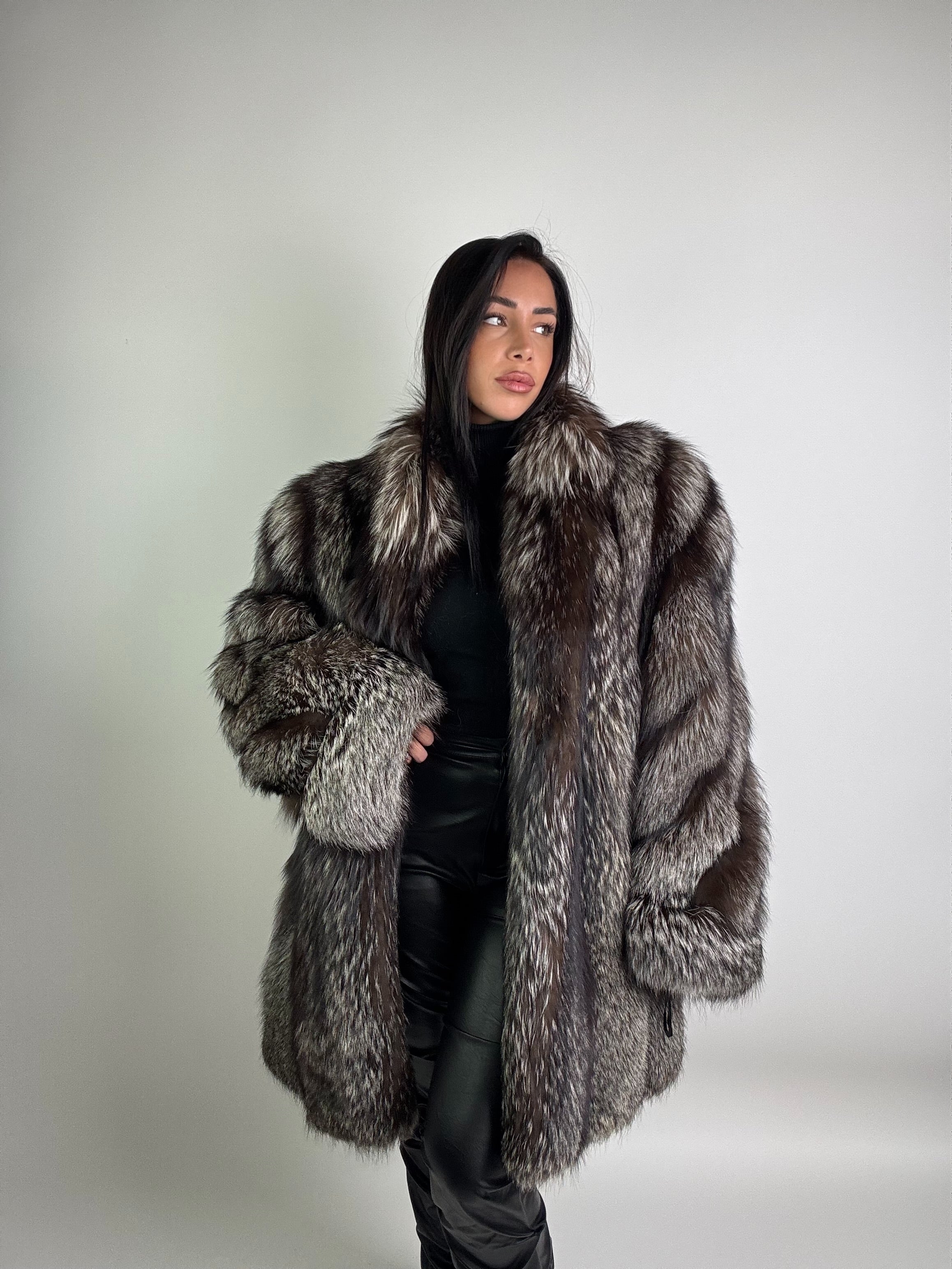 Giacca in volpe argentata N955