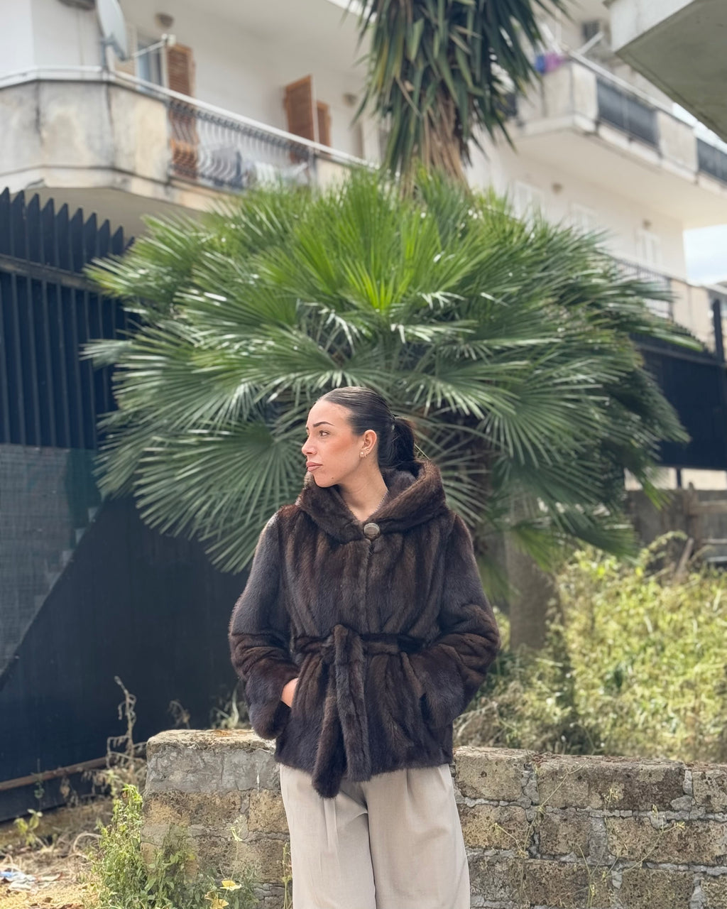 Giacca in visone cintura e cappuccio