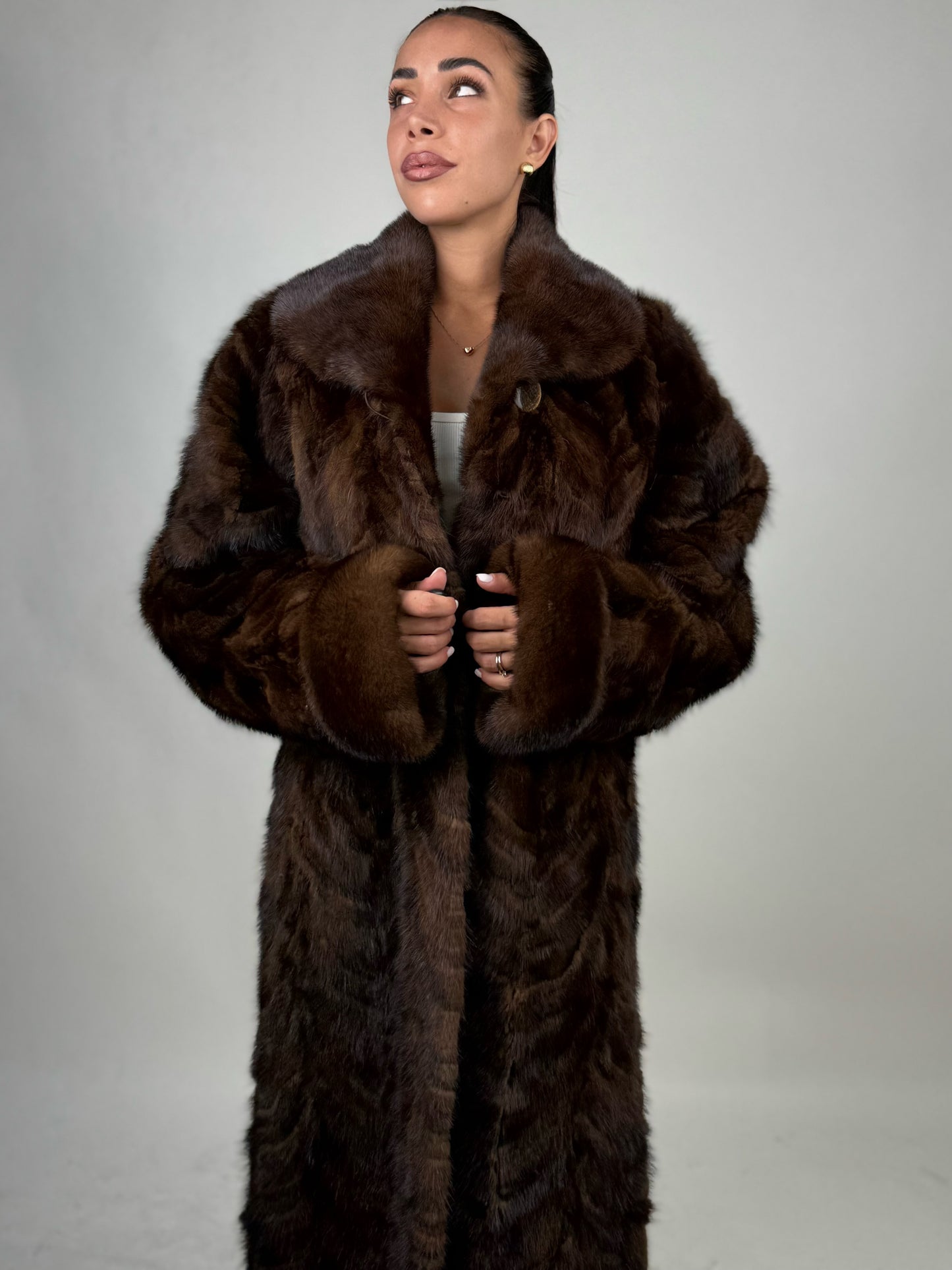Cappotto in visone N688