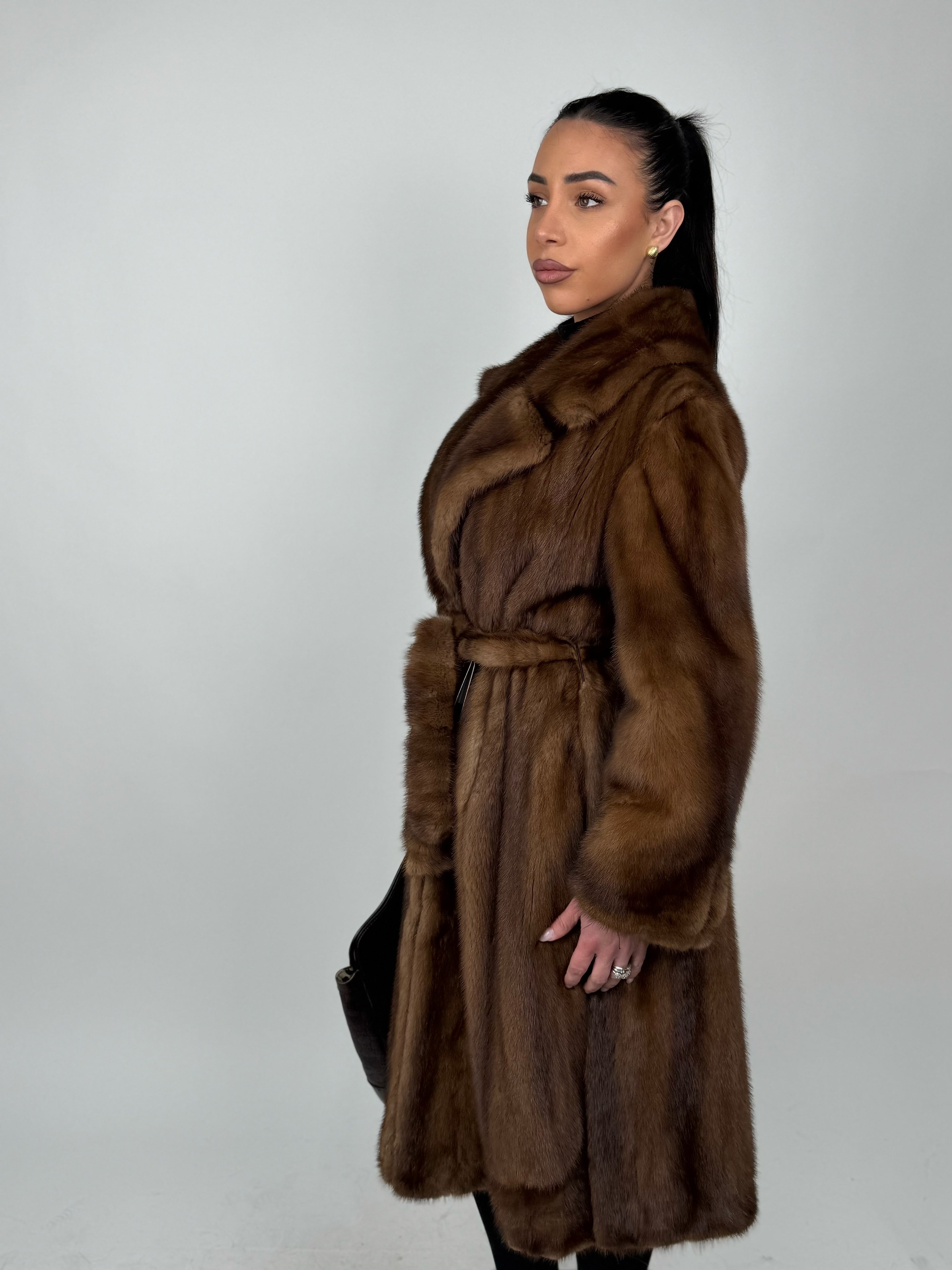 Cappotto in visone N602