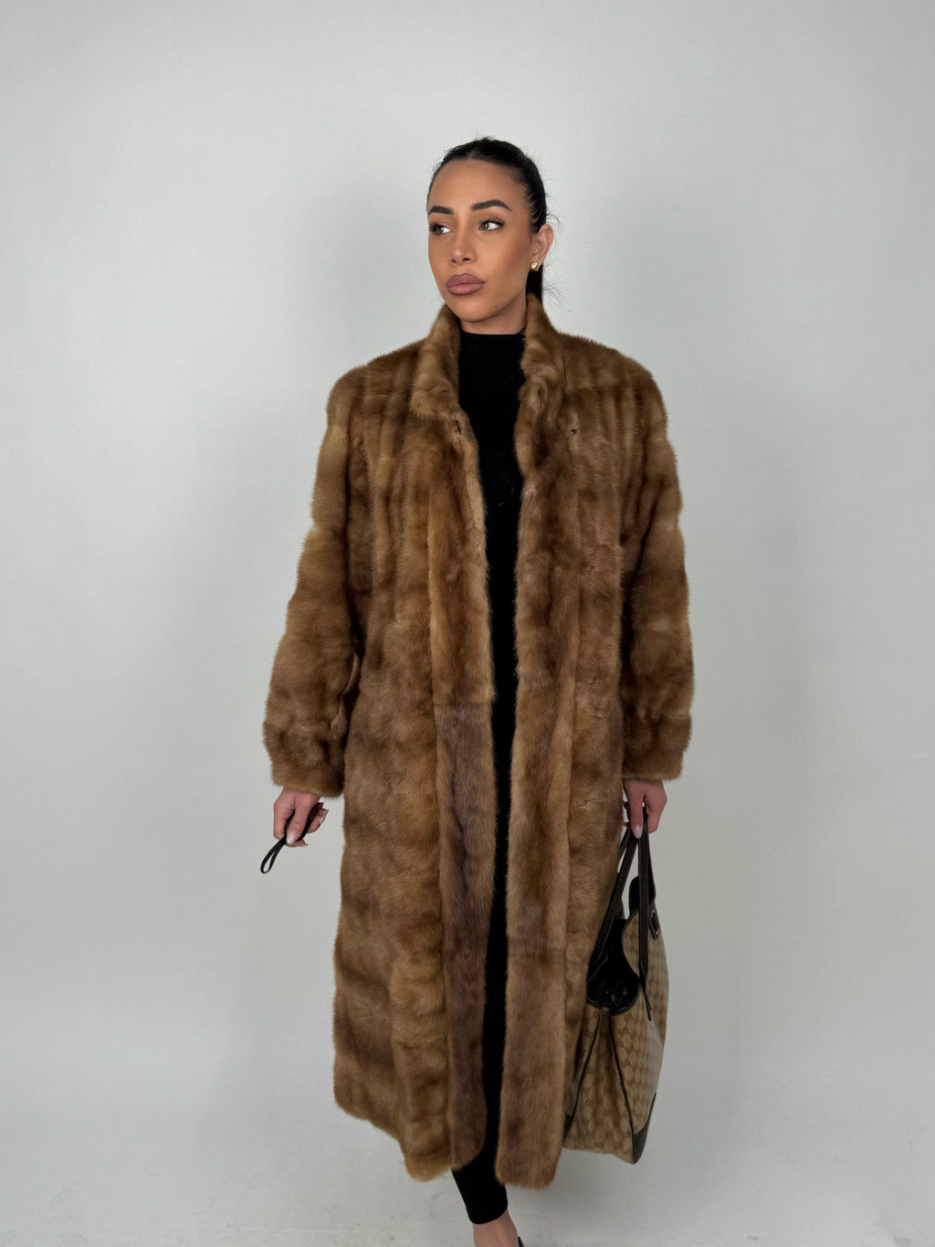 Cappotto in visone N603