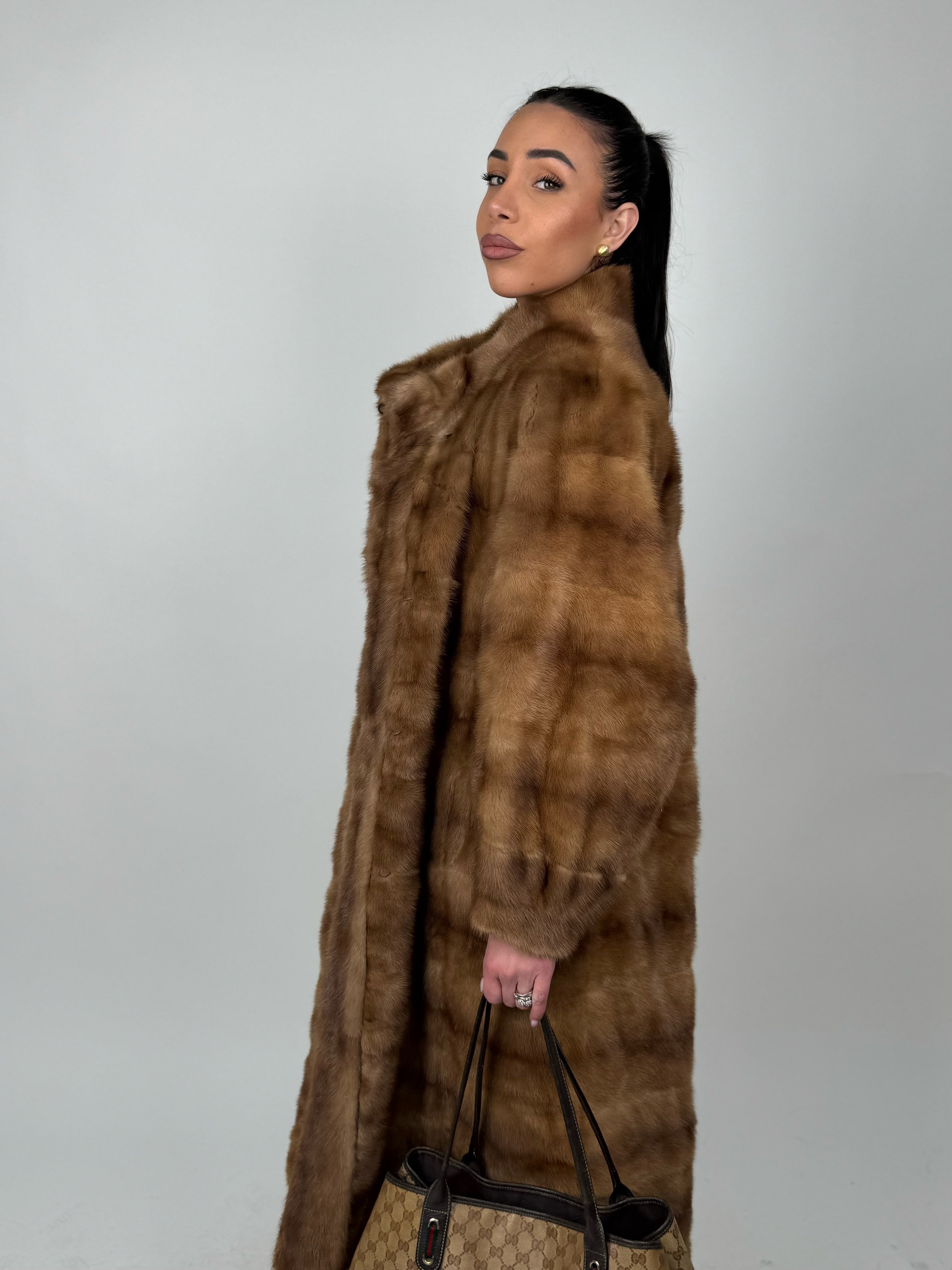 Cappotto in visone N603
