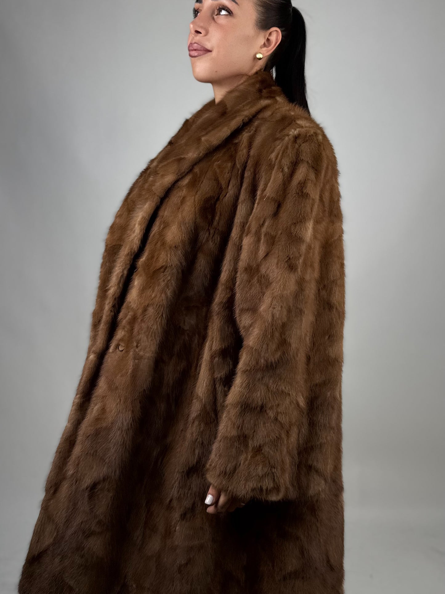 Cappotto in visone N693