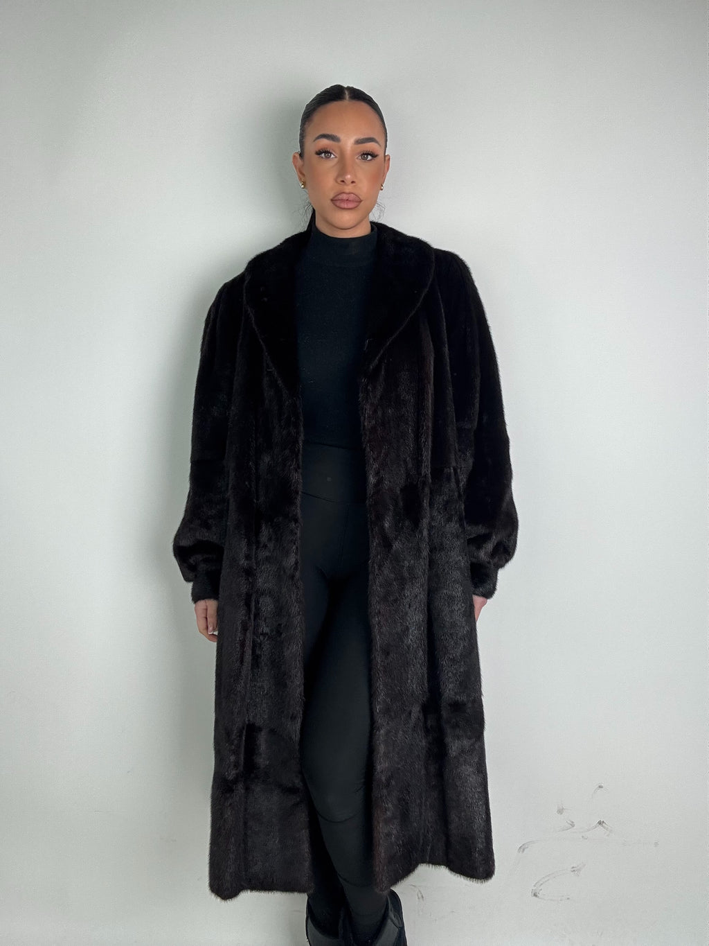 Cappotto in visone N495