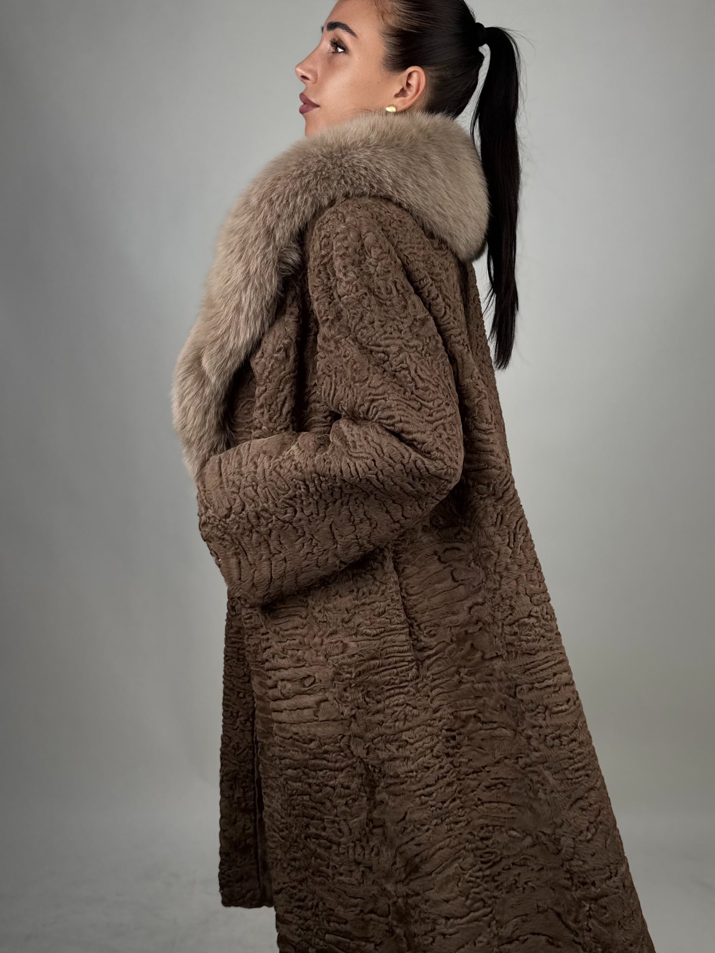 Cappotto in astrakan N78