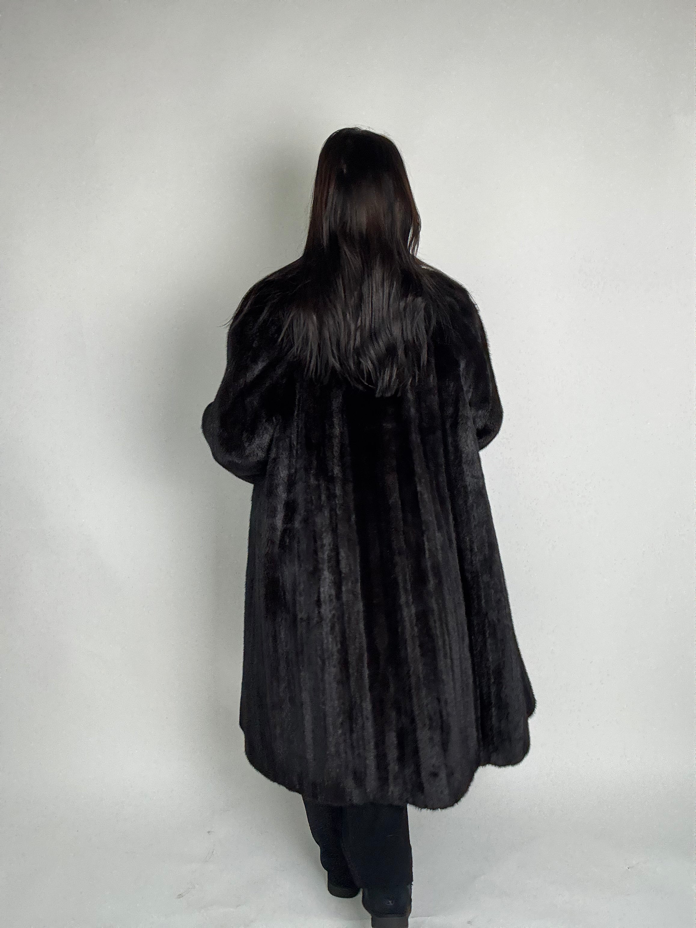 Cappotto in visone N430