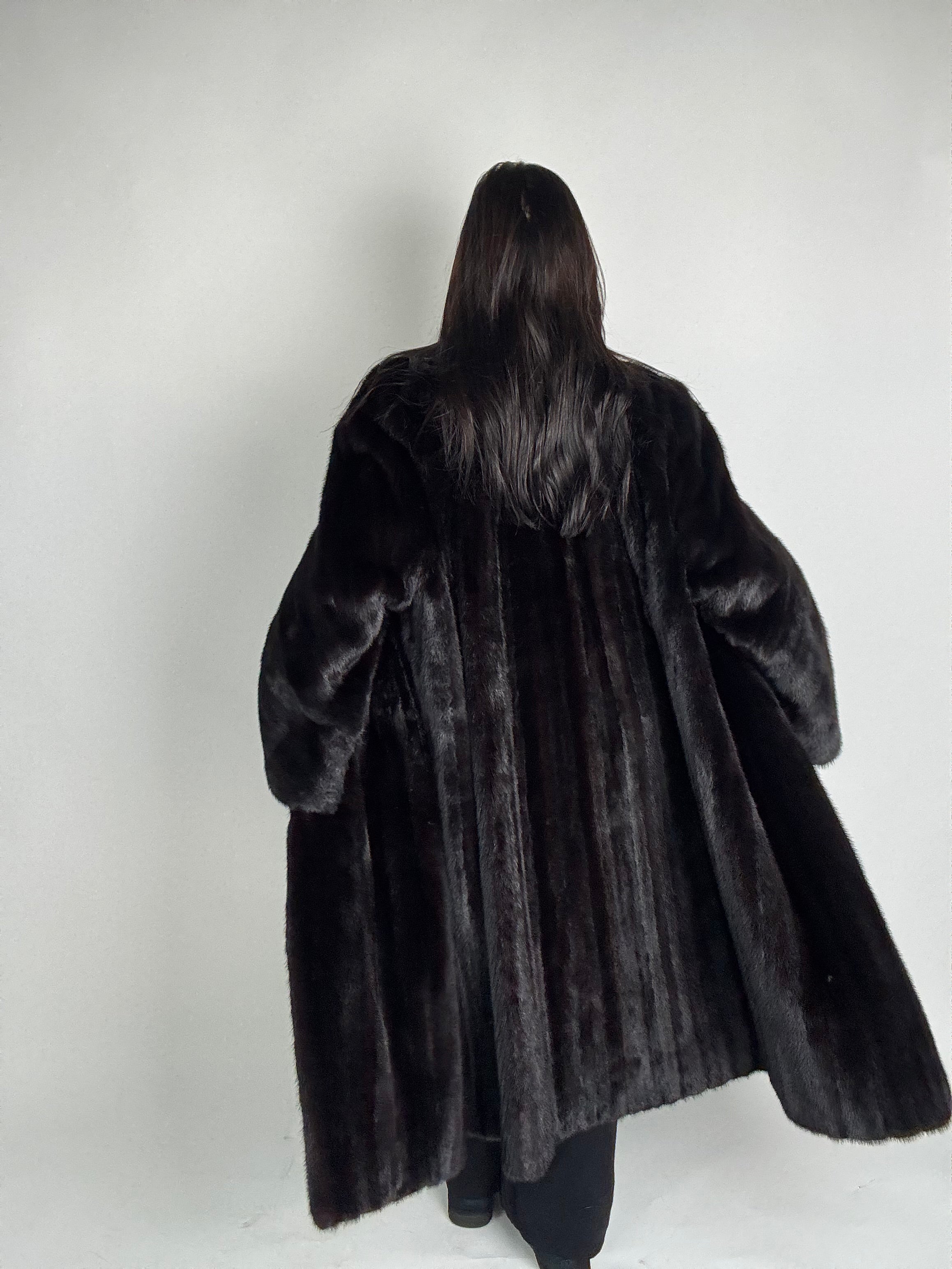 Cappotto in visone N430